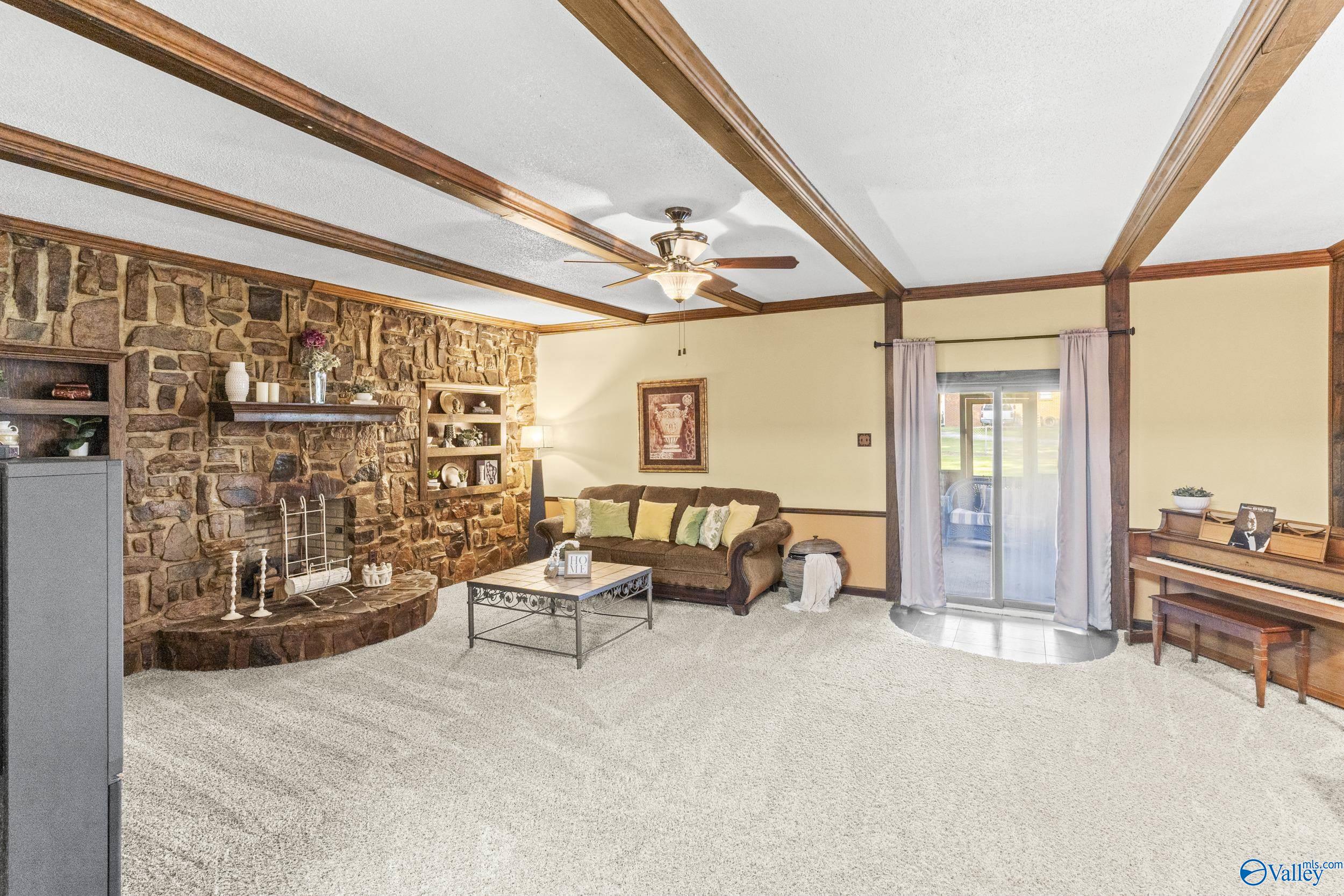 203 Morrow Street NE