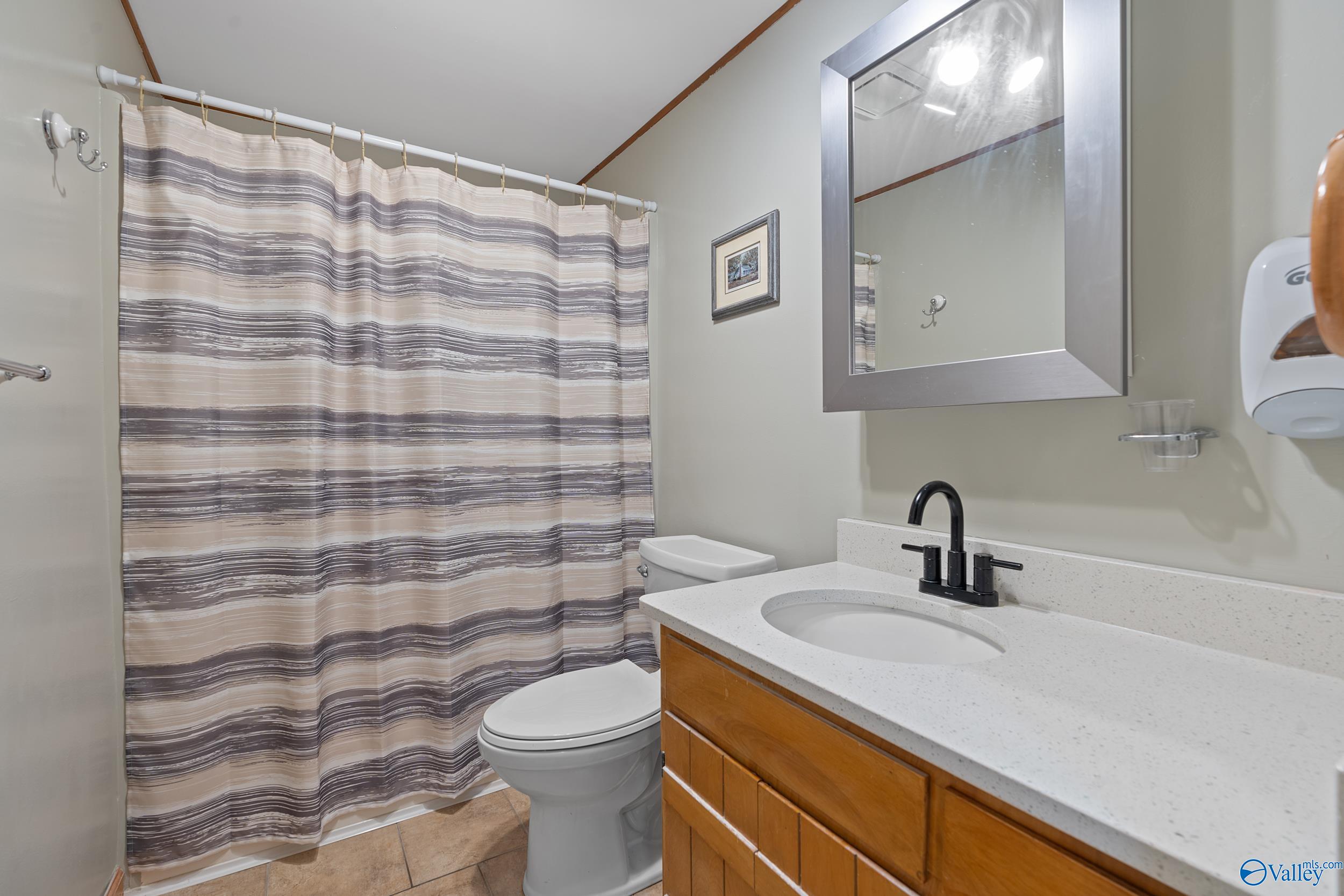 3787 Old Highway 431