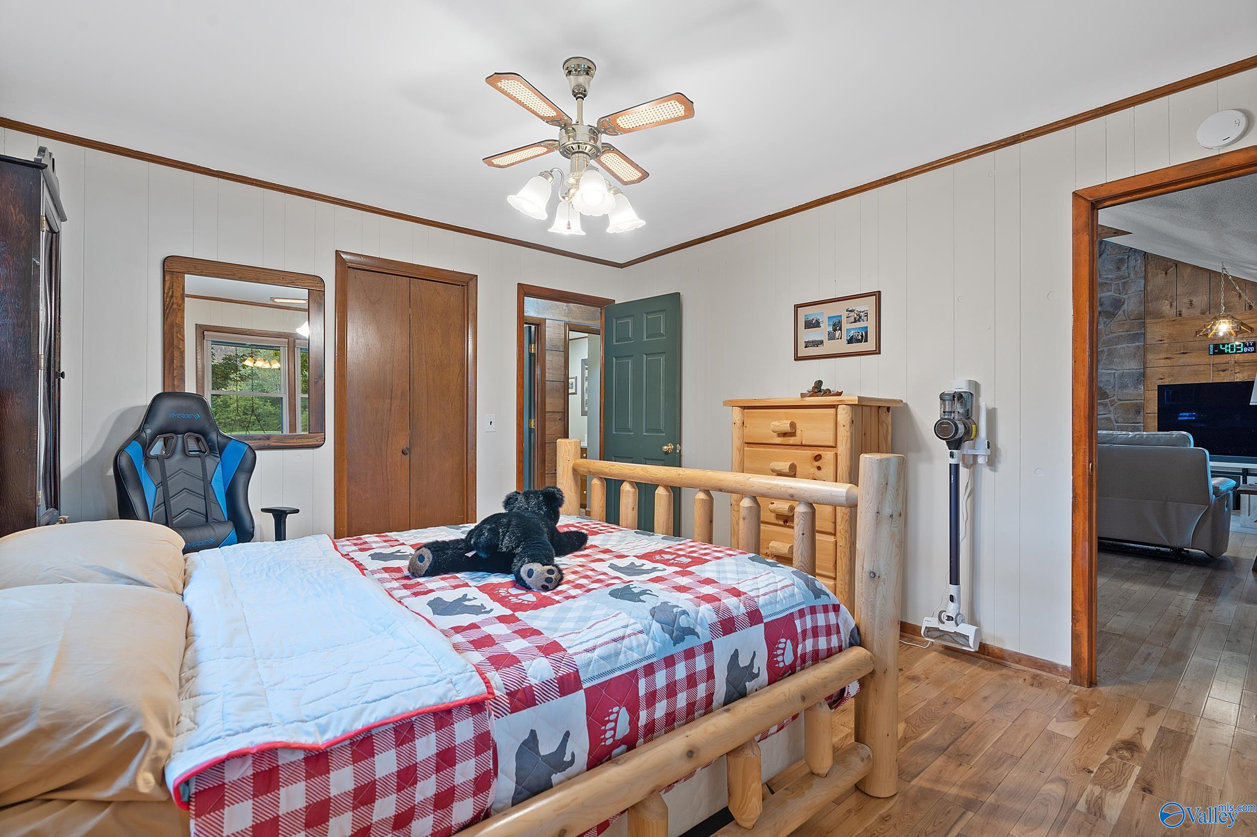 3787 Old Highway 431