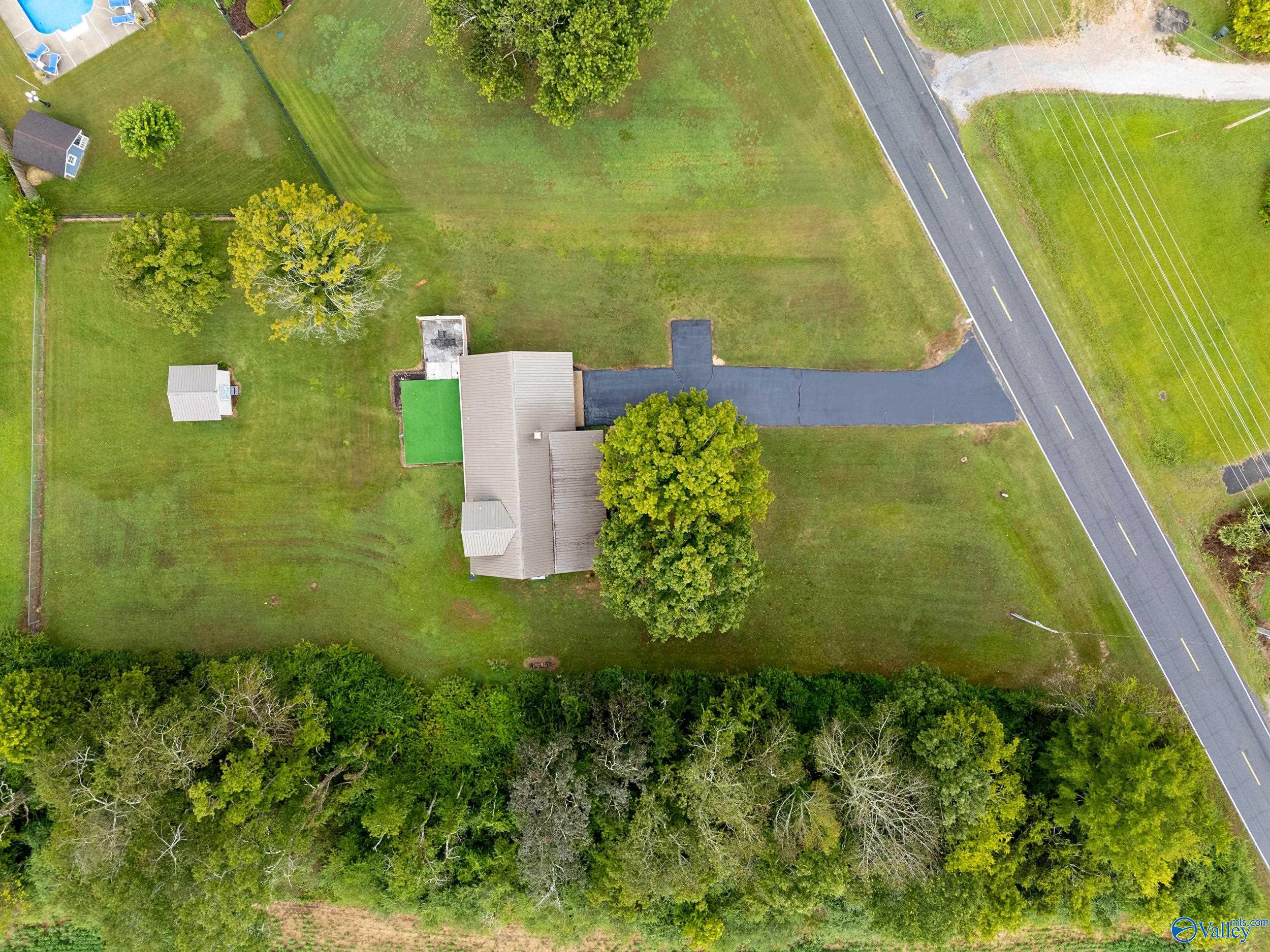 3787 Old Highway 431