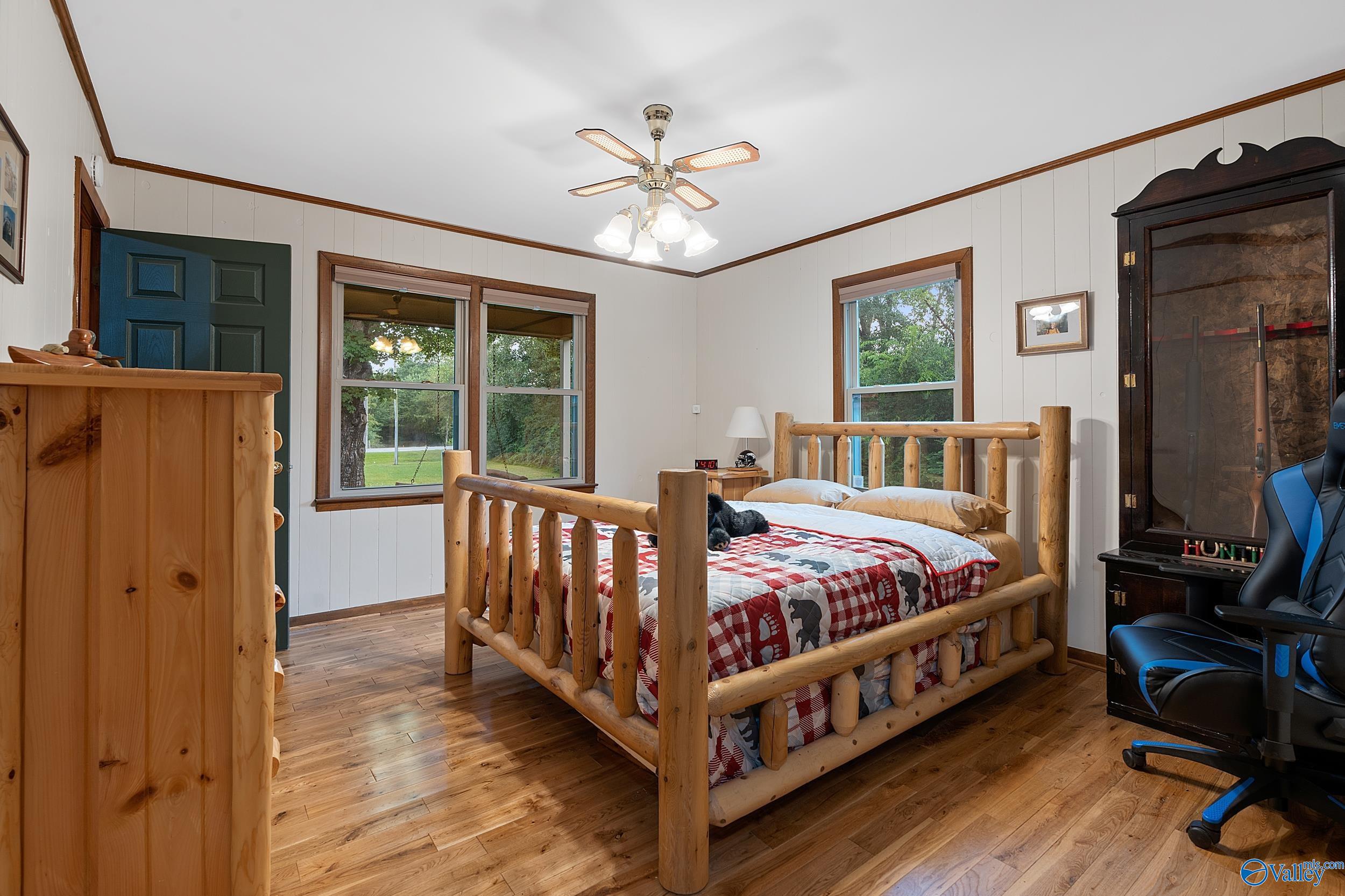 3787 Old Highway 431