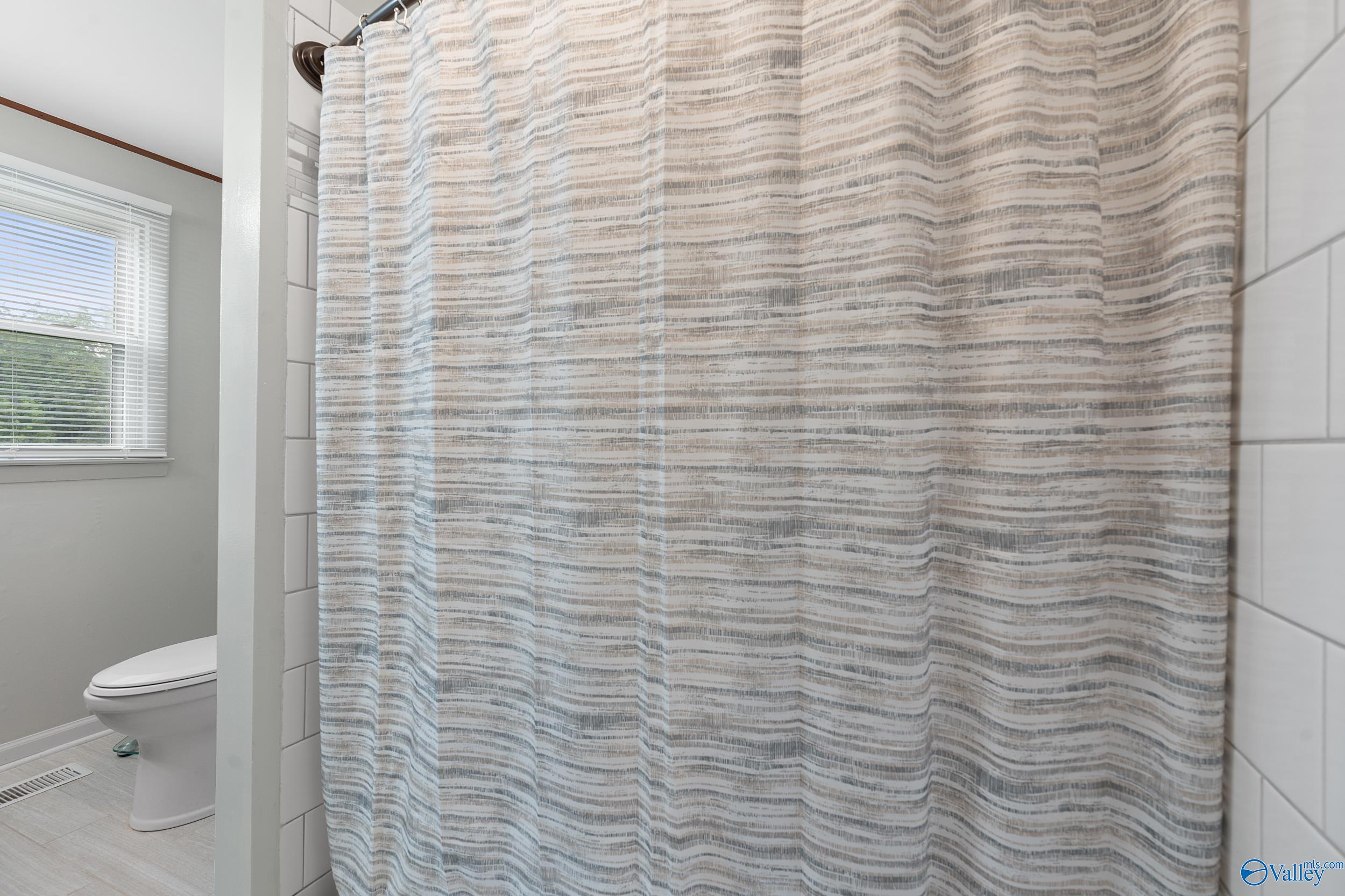 3787 Old Highway 431