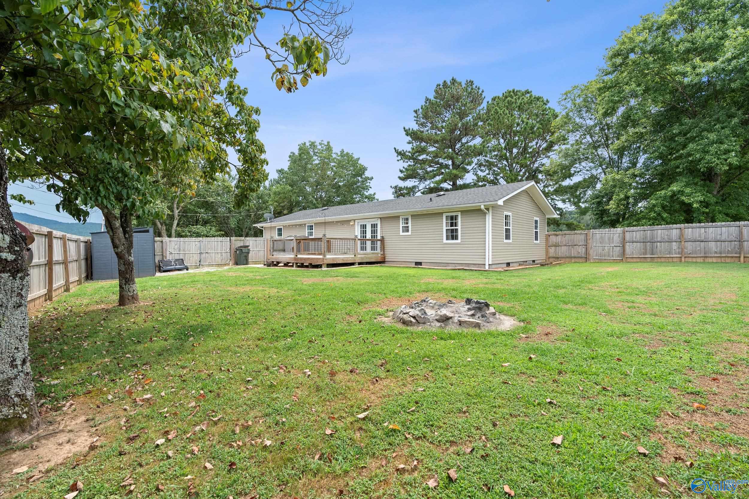 1495 Hurricane Road