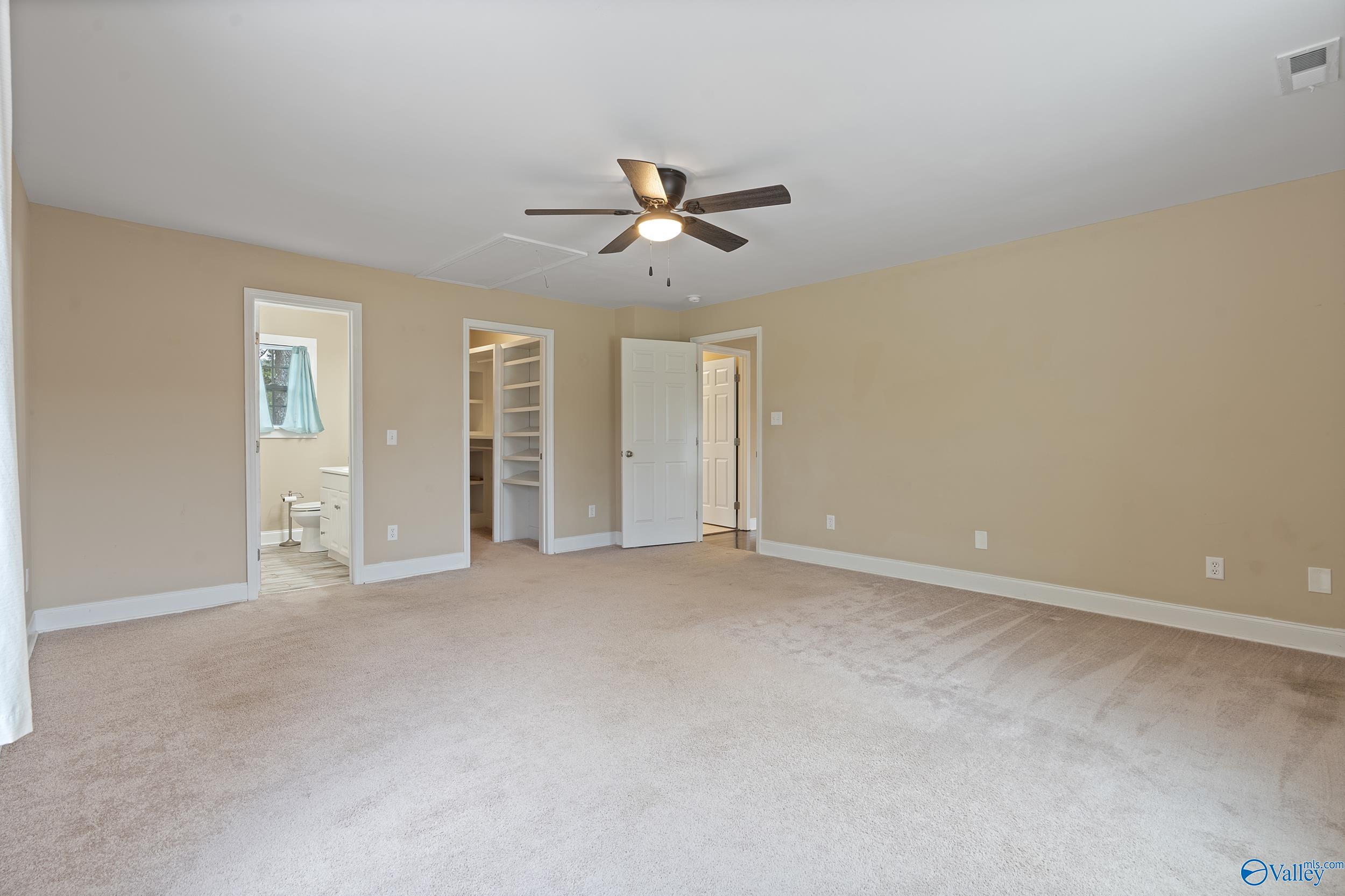 1495 Hurricane Road