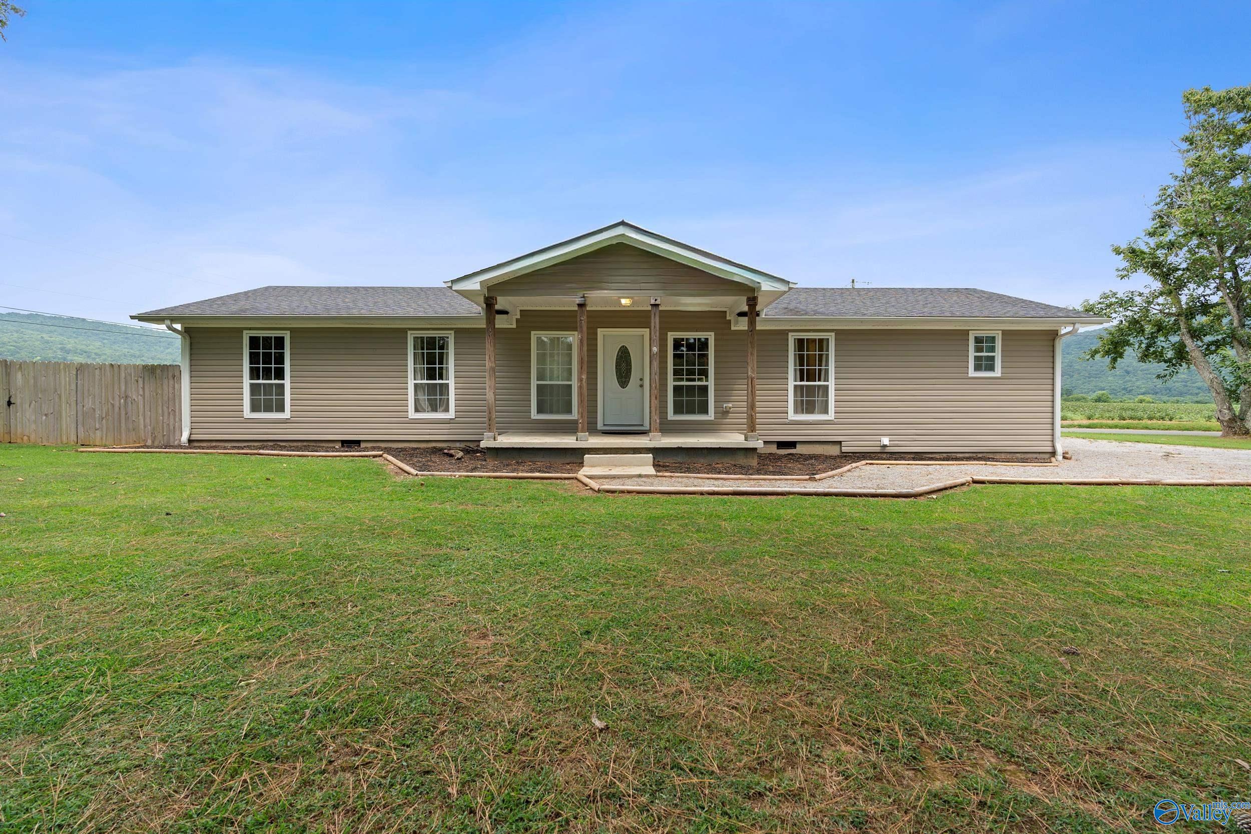 1495 Hurricane Road