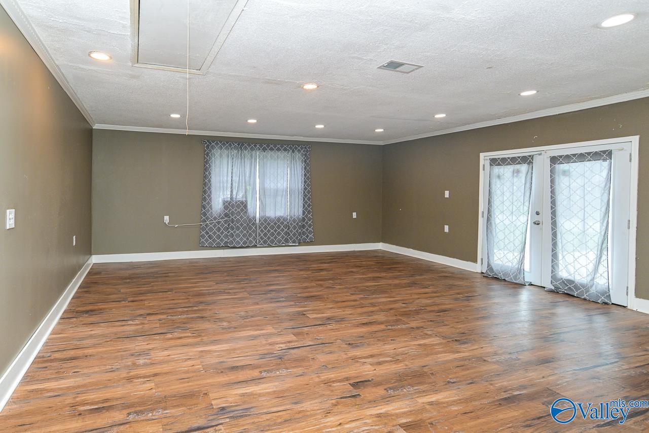 1208 Terrehaute Avenue