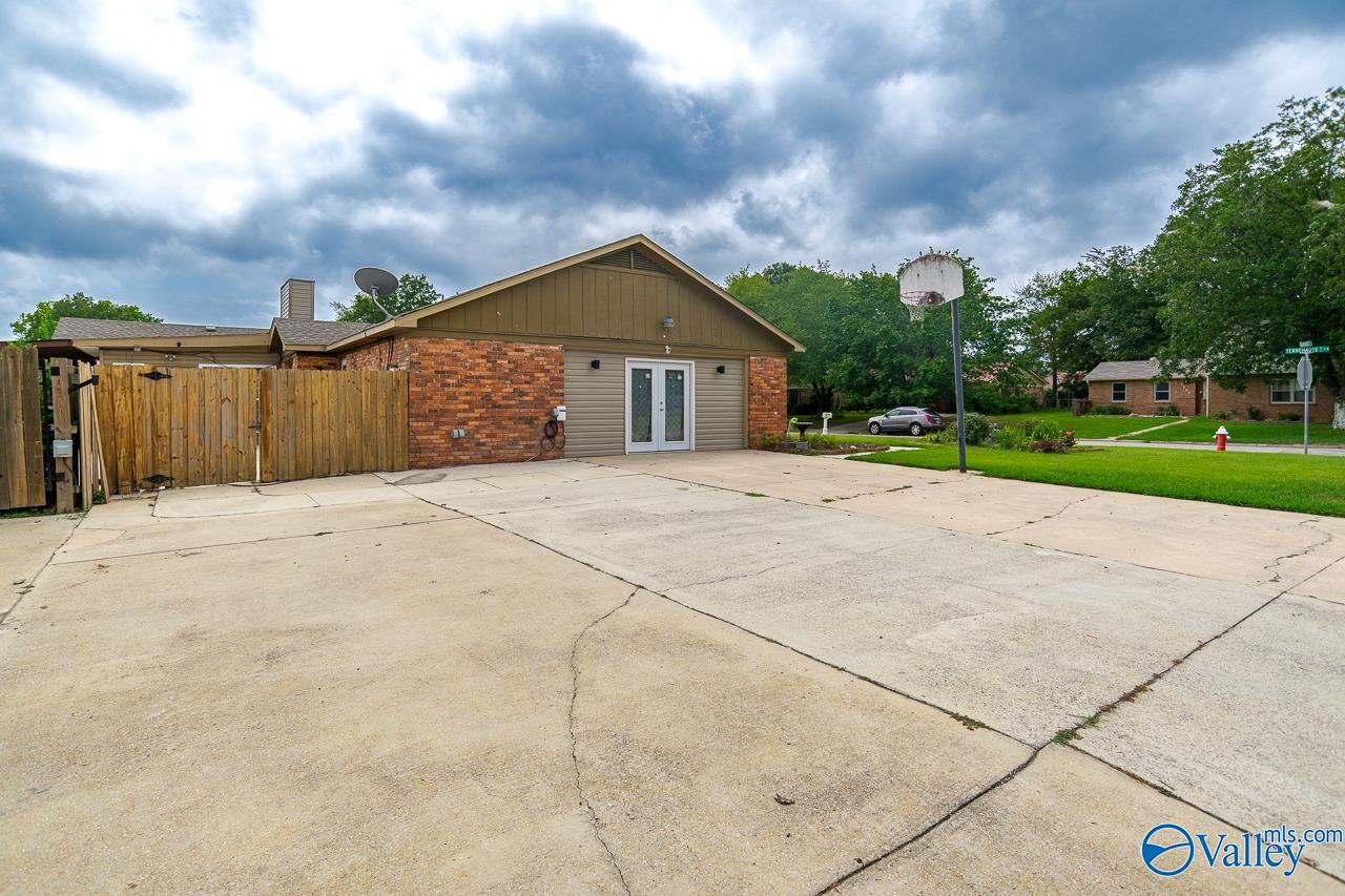 1208 Terrehaute Avenue