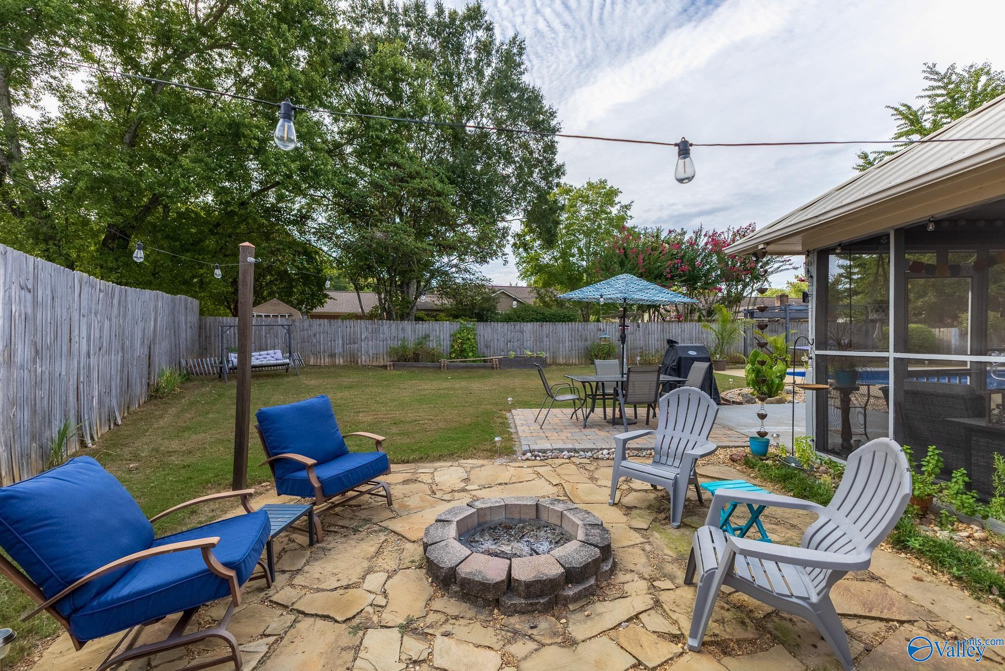 1307 Cedarwood Place SW