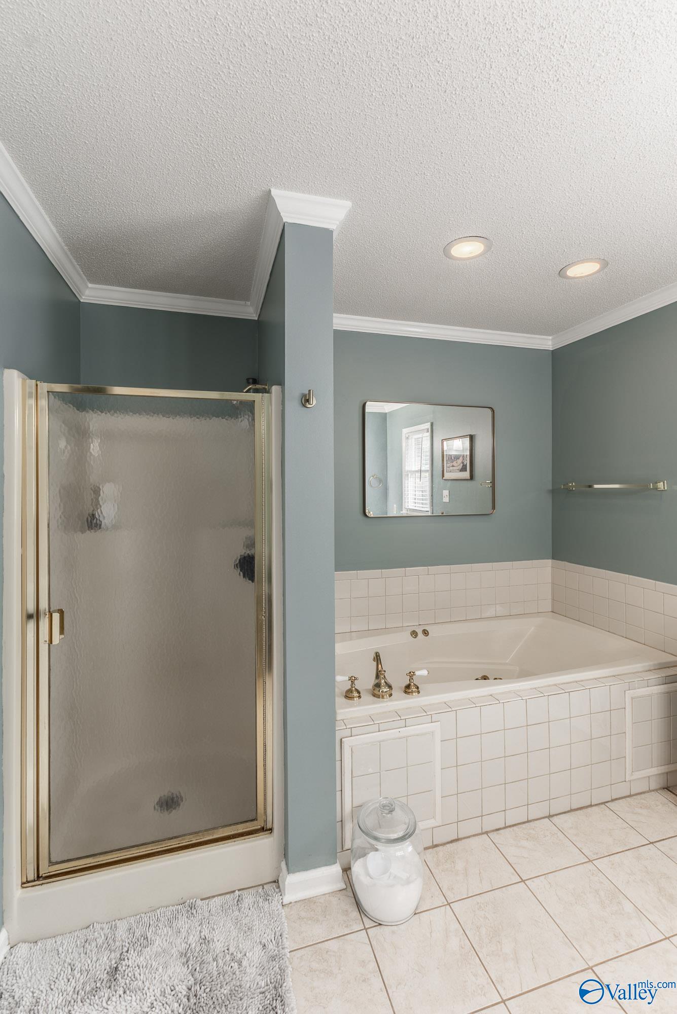 1307 Cedarwood Place SW