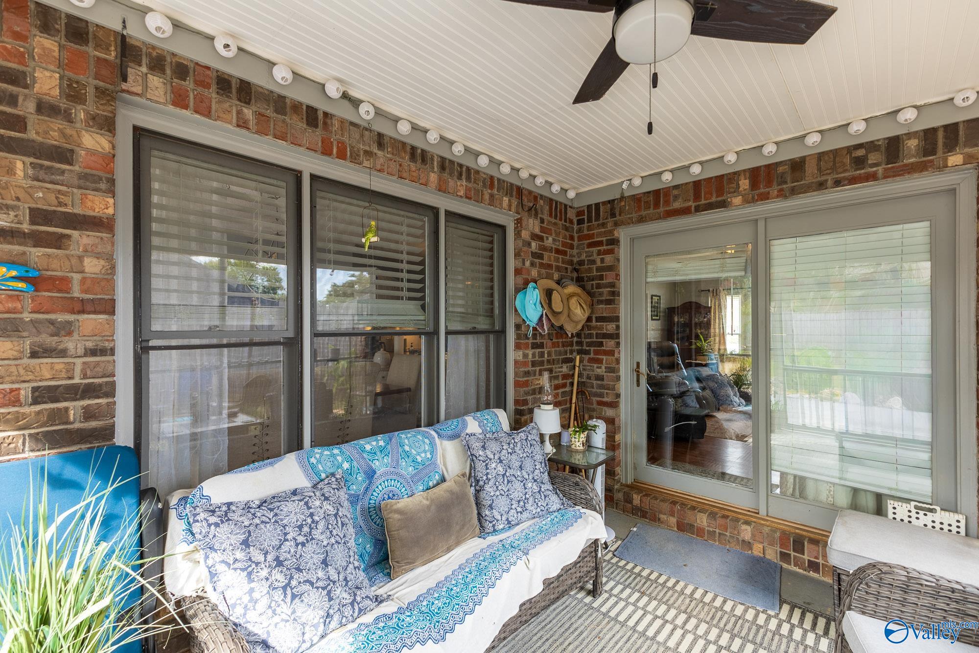 1307 Cedarwood Place SW