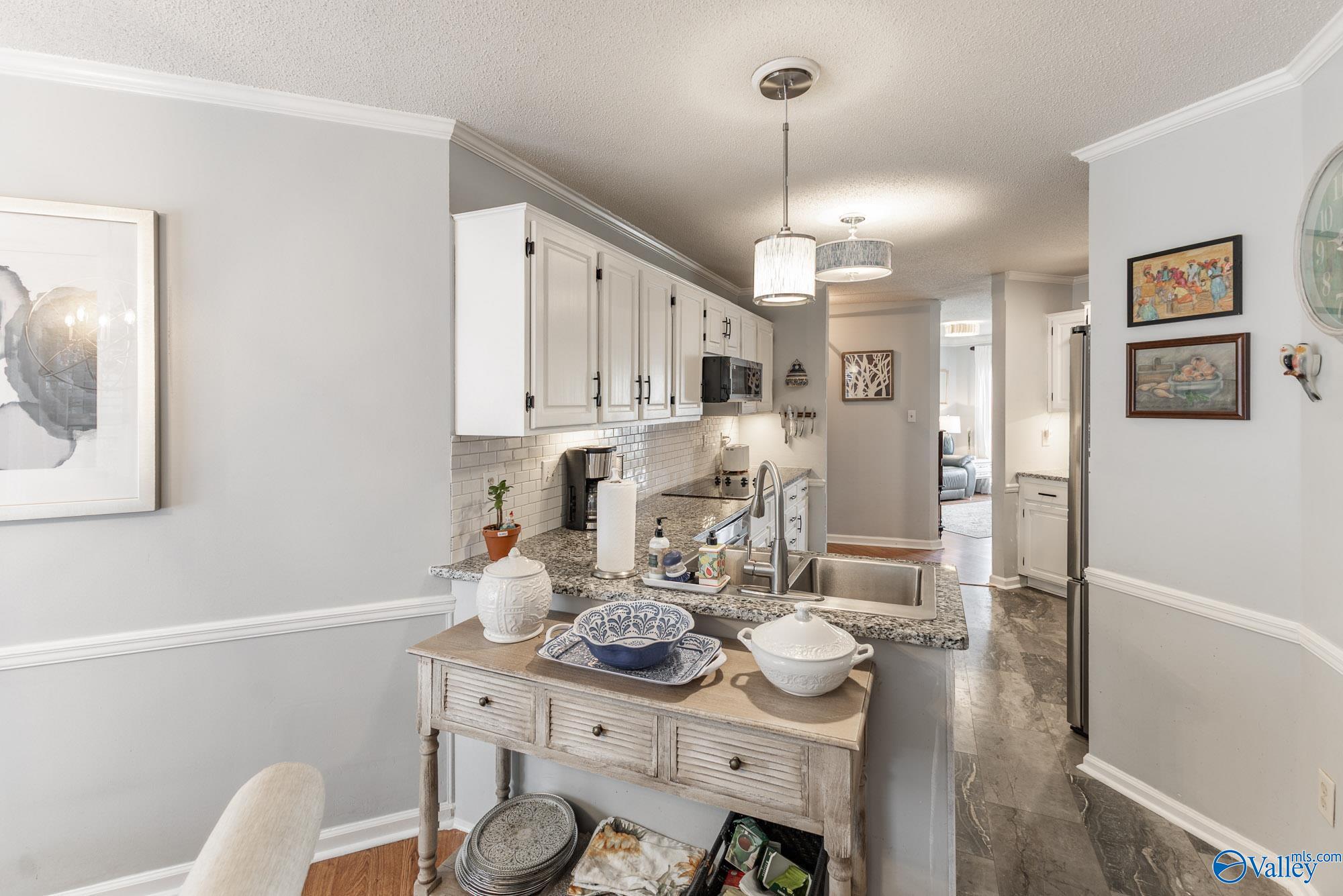 1307 Cedarwood Place SW