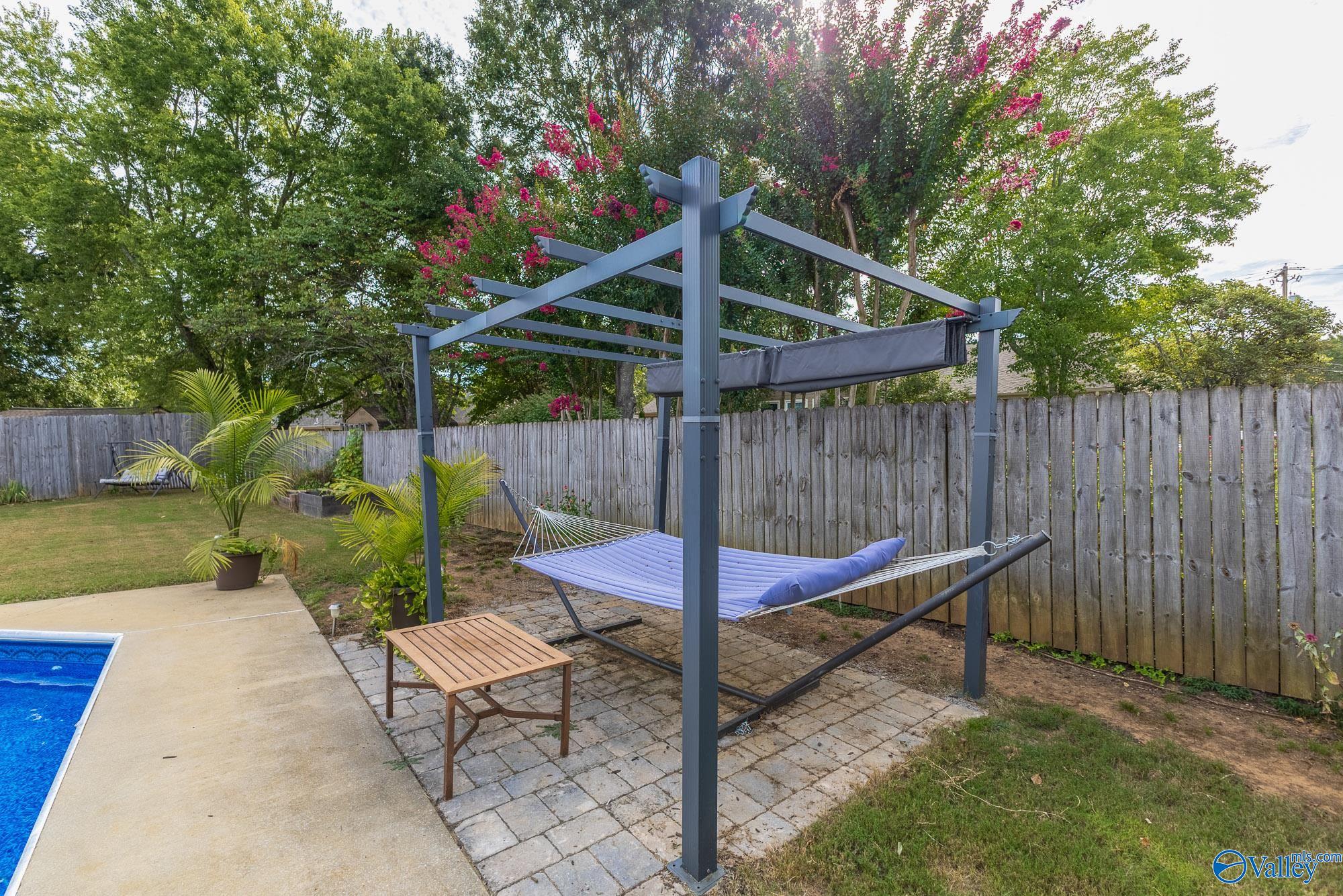 1307 Cedarwood Place SW