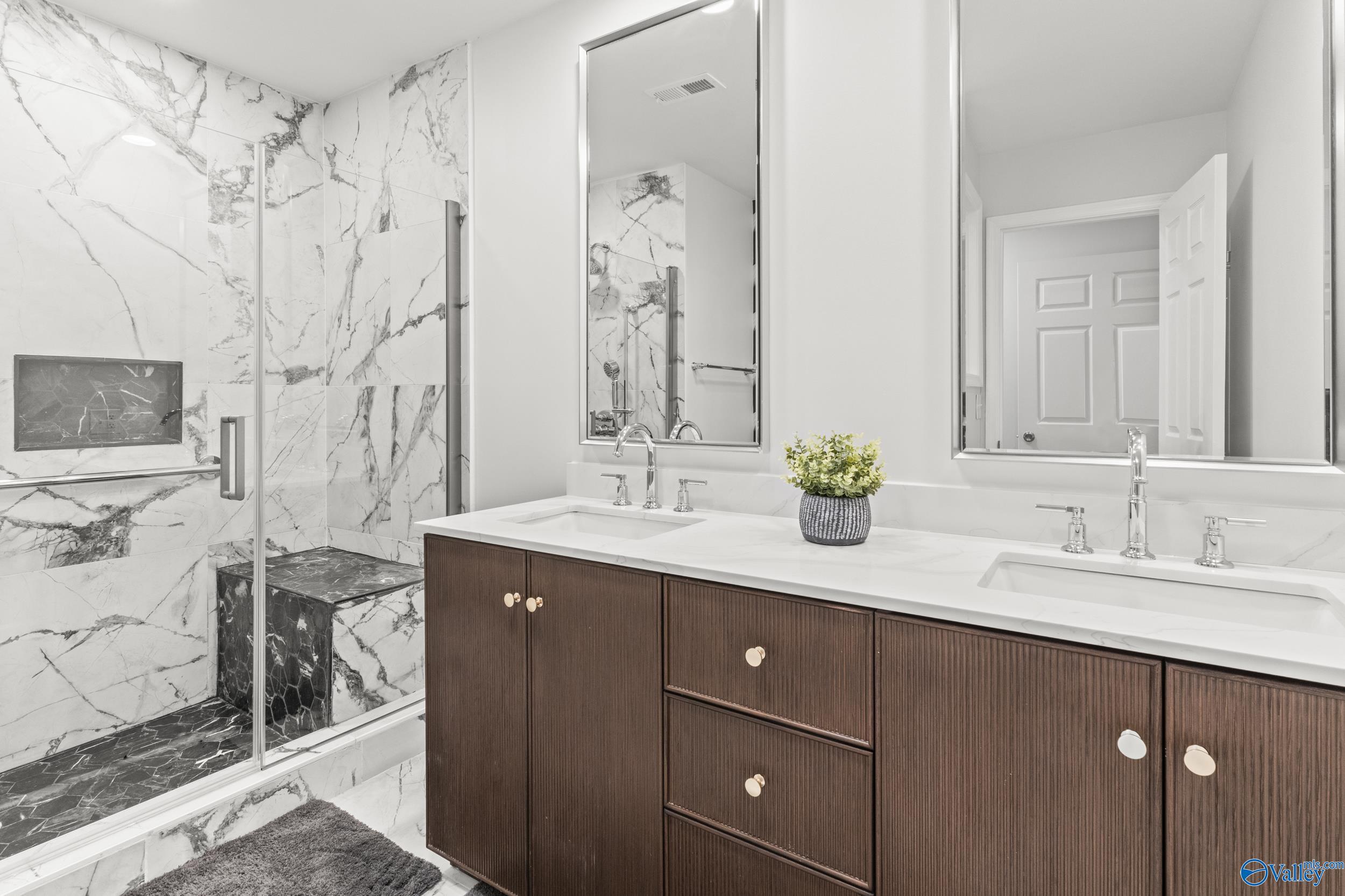 122 Navaho Trail