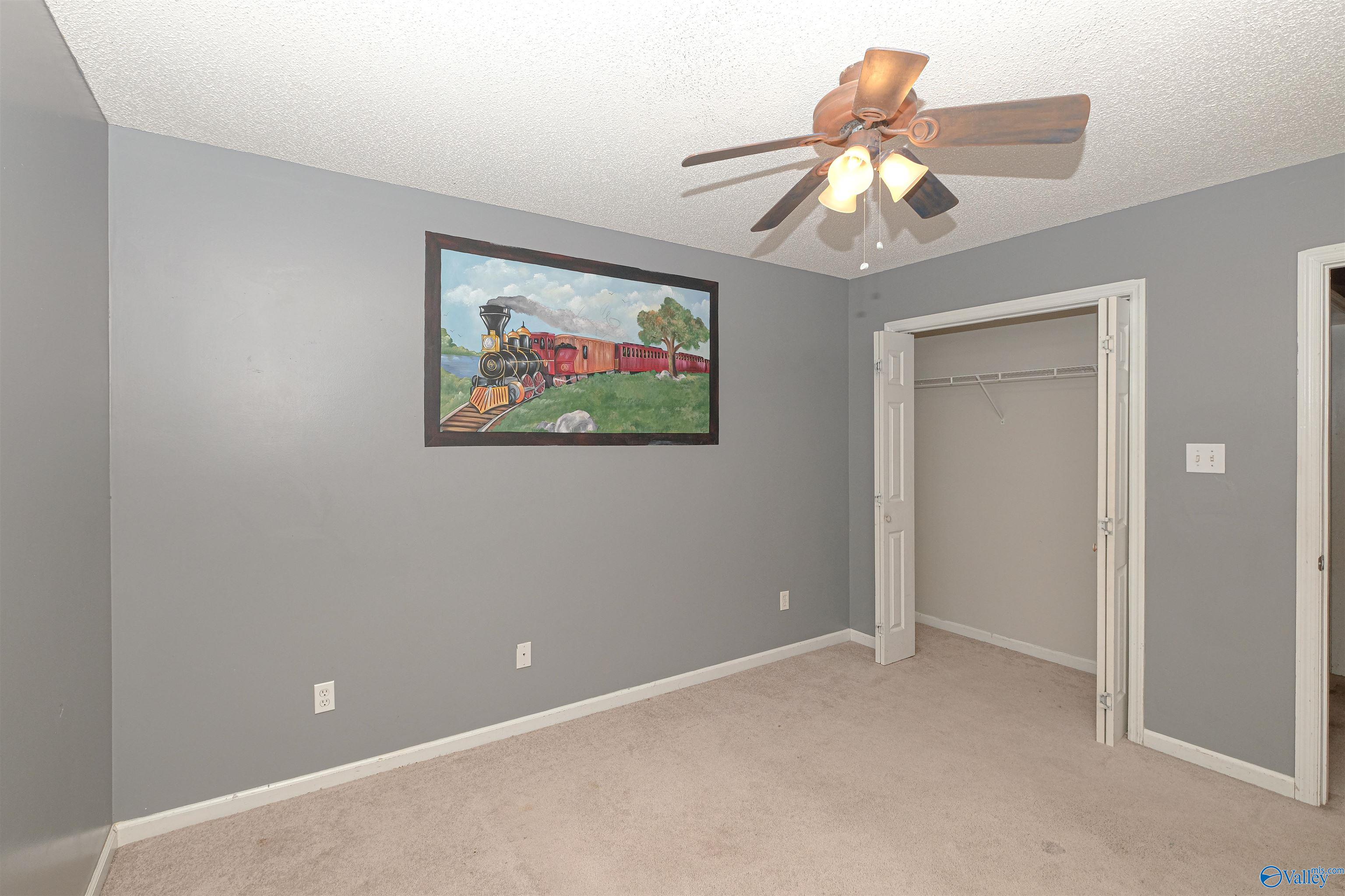 3913 Steve Perkins Drive SW