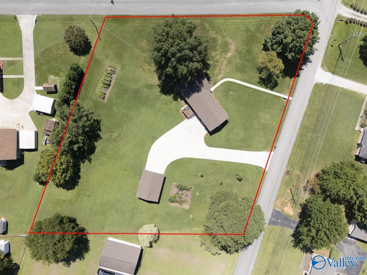 6200 Trailwood Drive