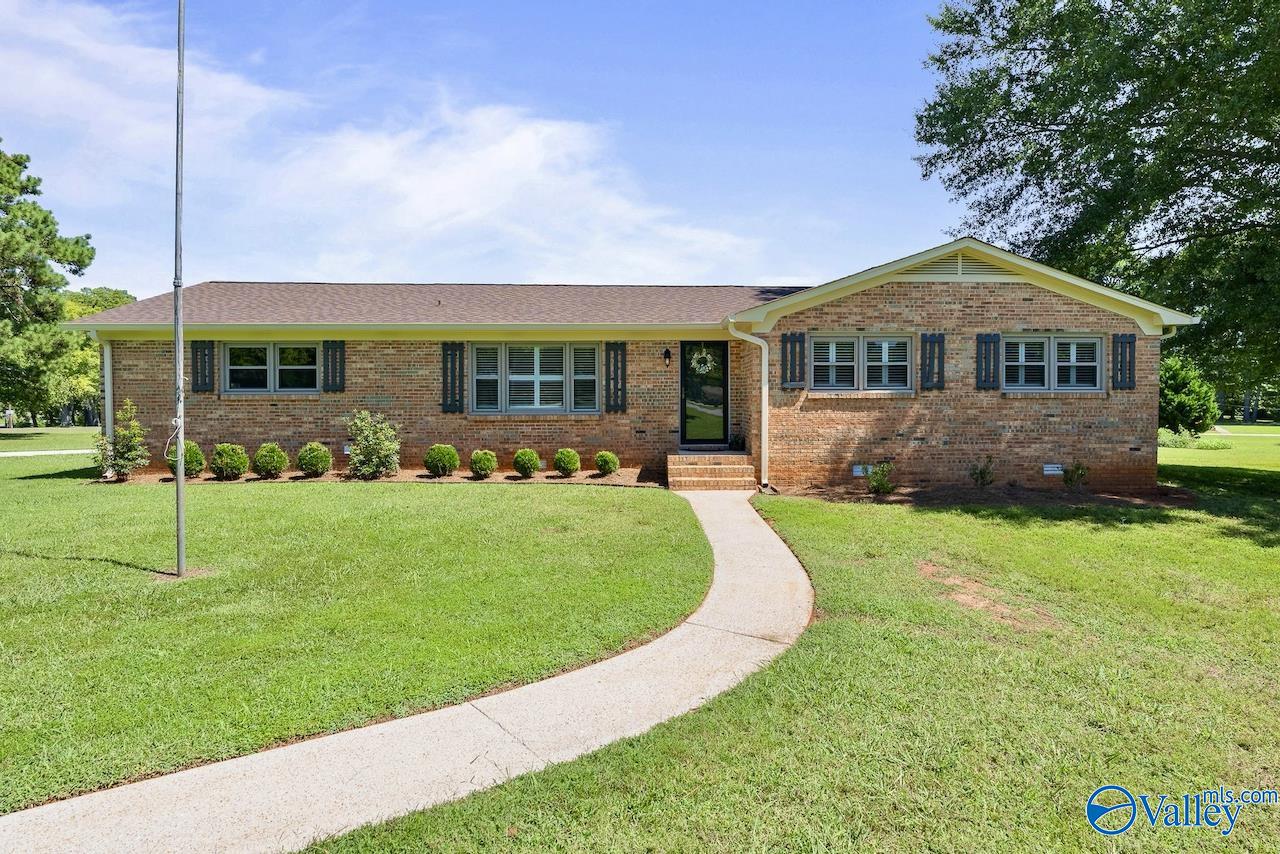 6200 Trailwood Drive