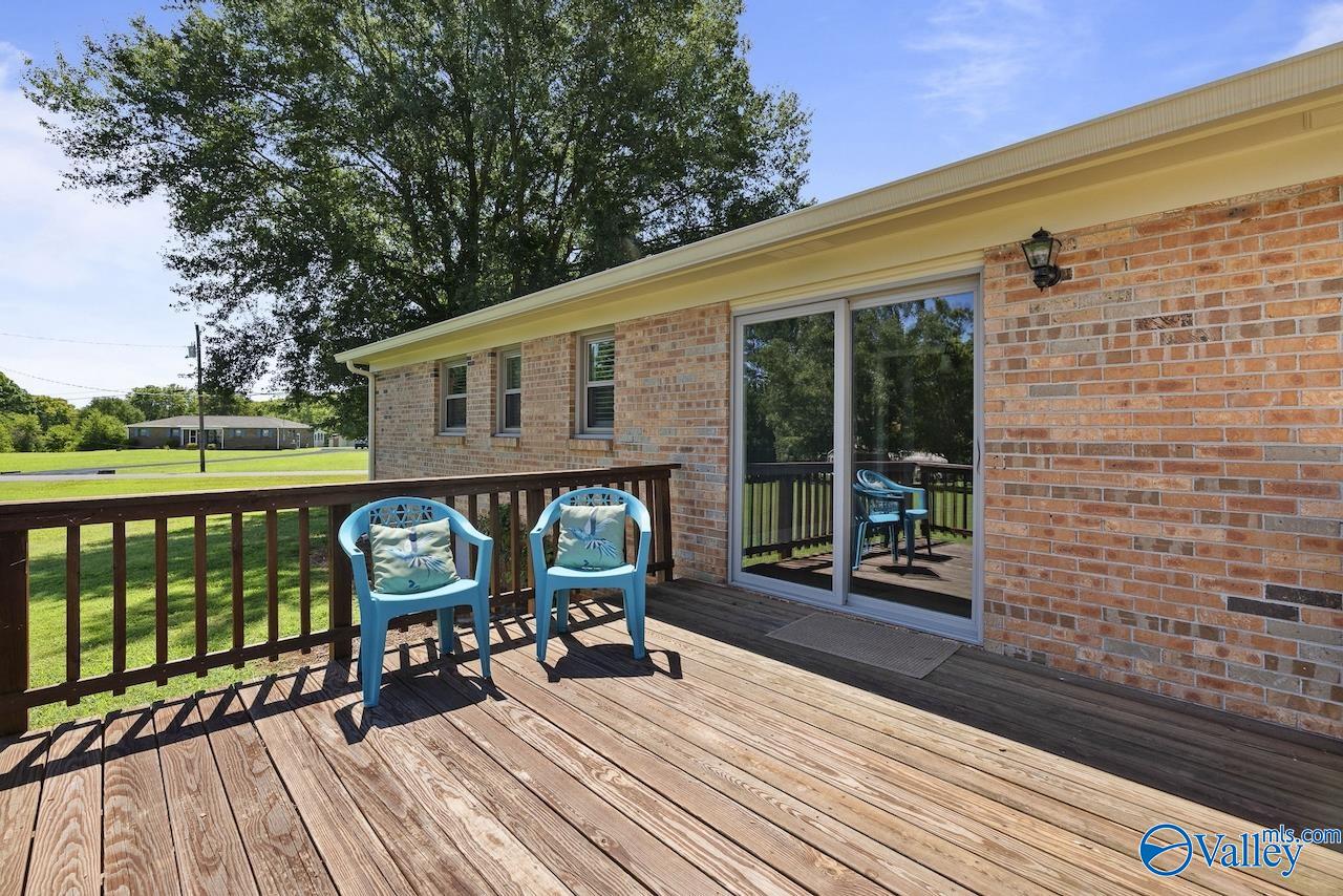 6200 Trailwood Drive