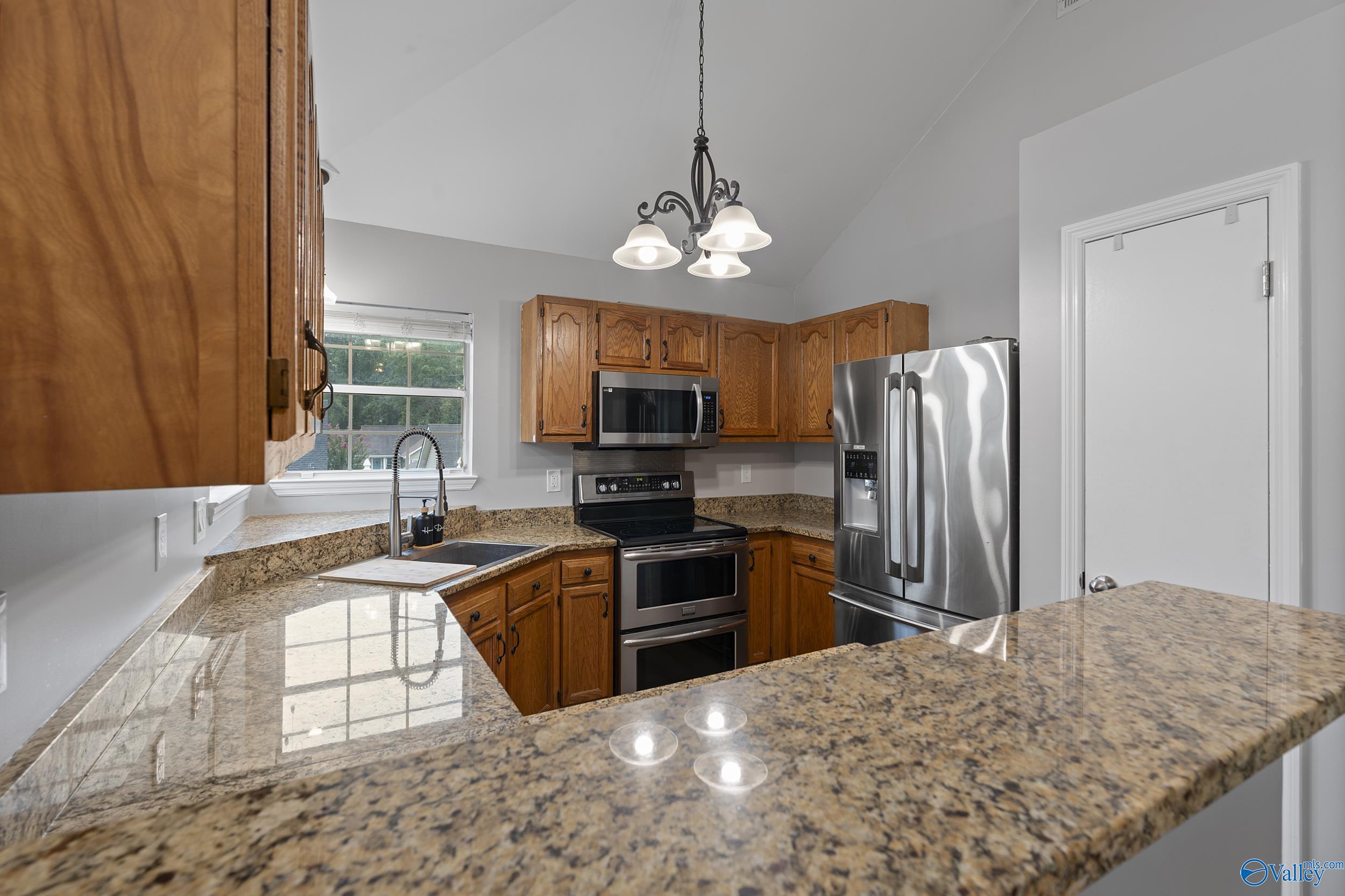 217 Knox Creek Trail NW