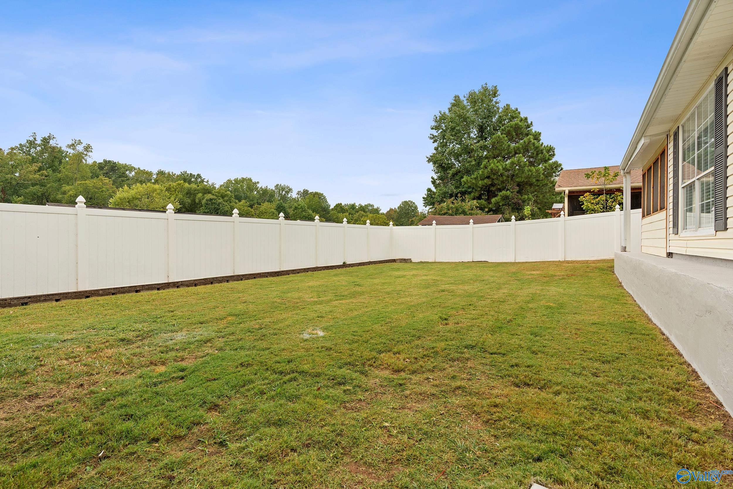 217 Knox Creek Trail NW