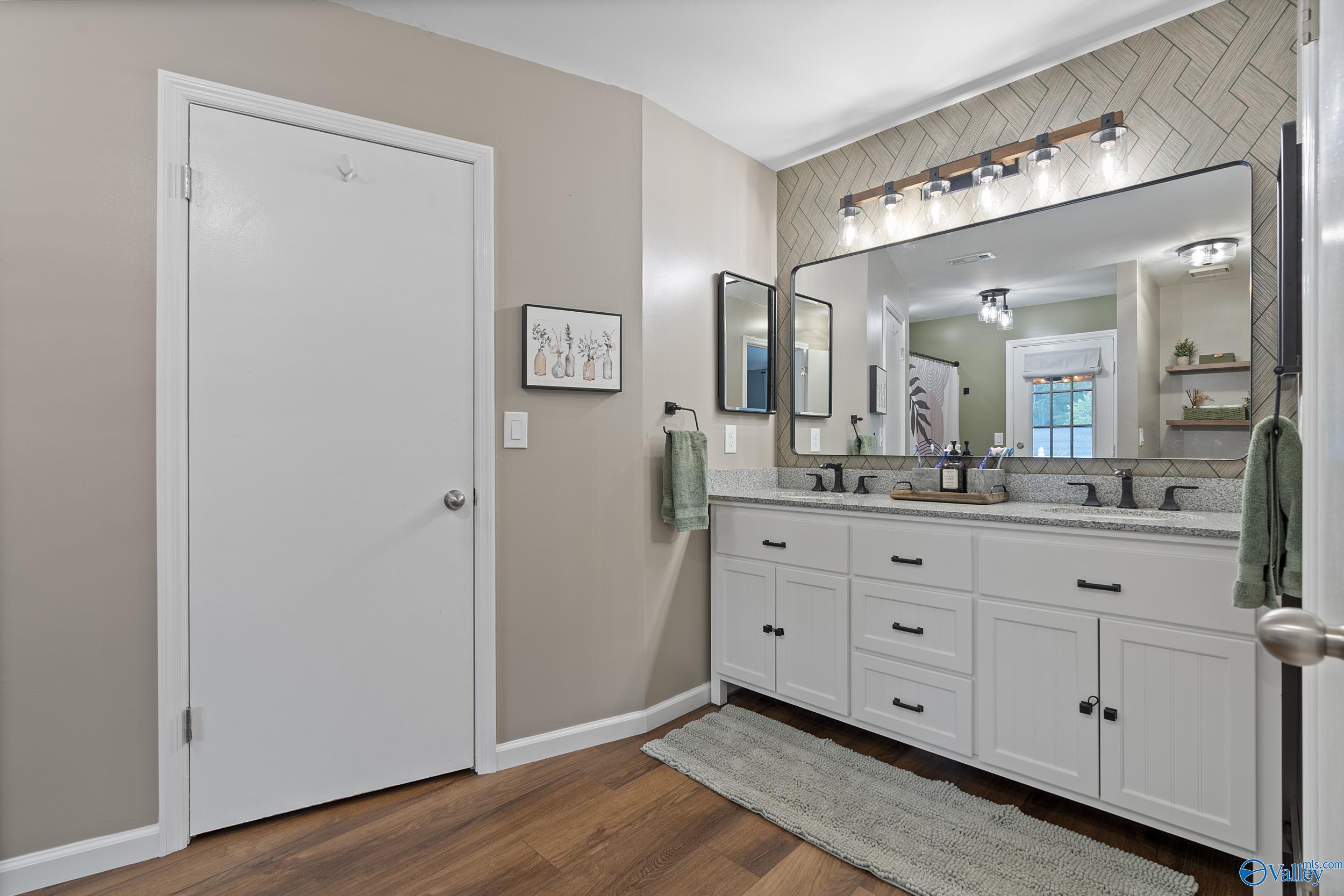 217 Knox Creek Trail NW