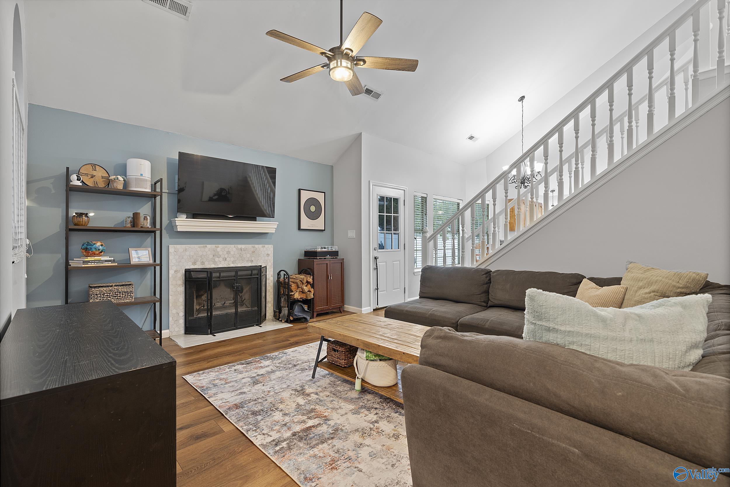 217 Knox Creek Trail NW