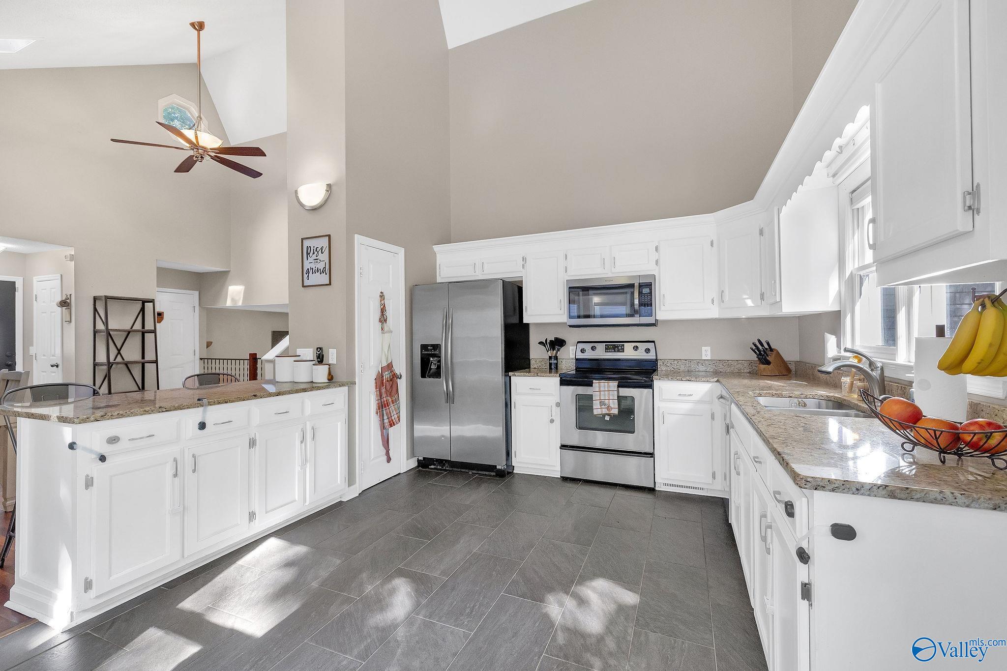 504 Carrsbrook Road SE