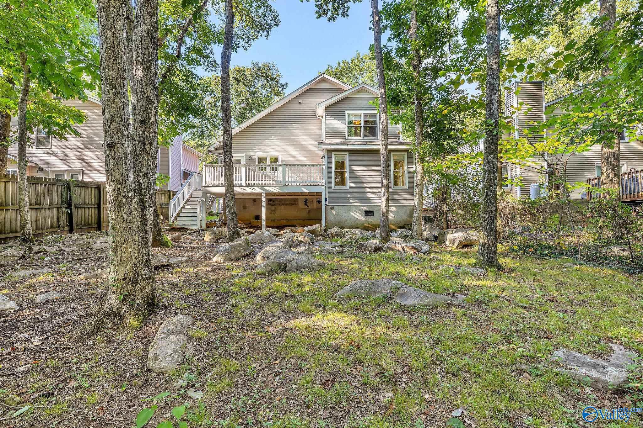 504 Carrsbrook Road SE