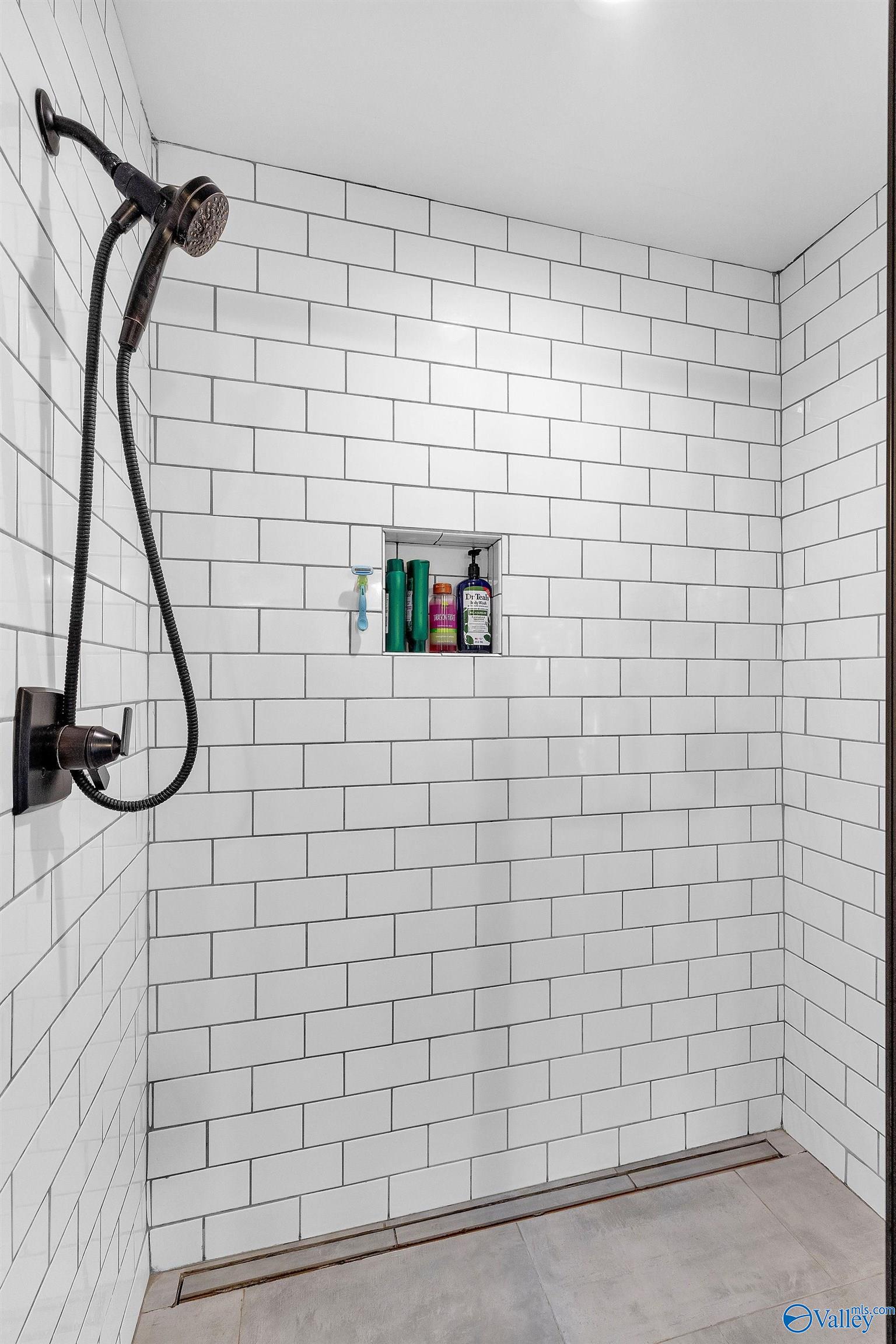 504 Carrsbrook Road SE