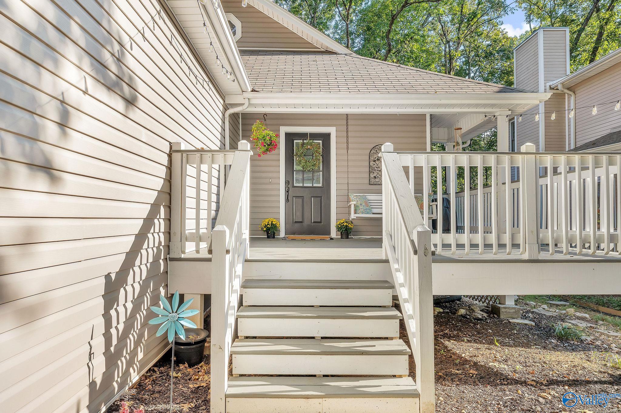 504 Carrsbrook Road SE