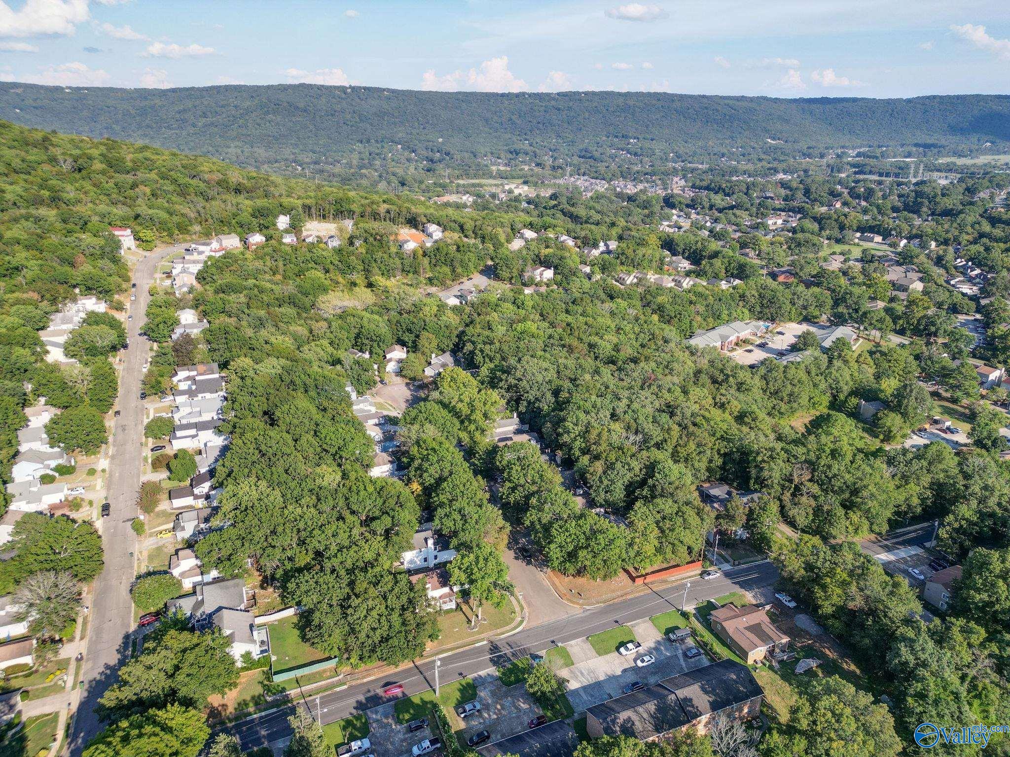 504 Carrsbrook Road SE