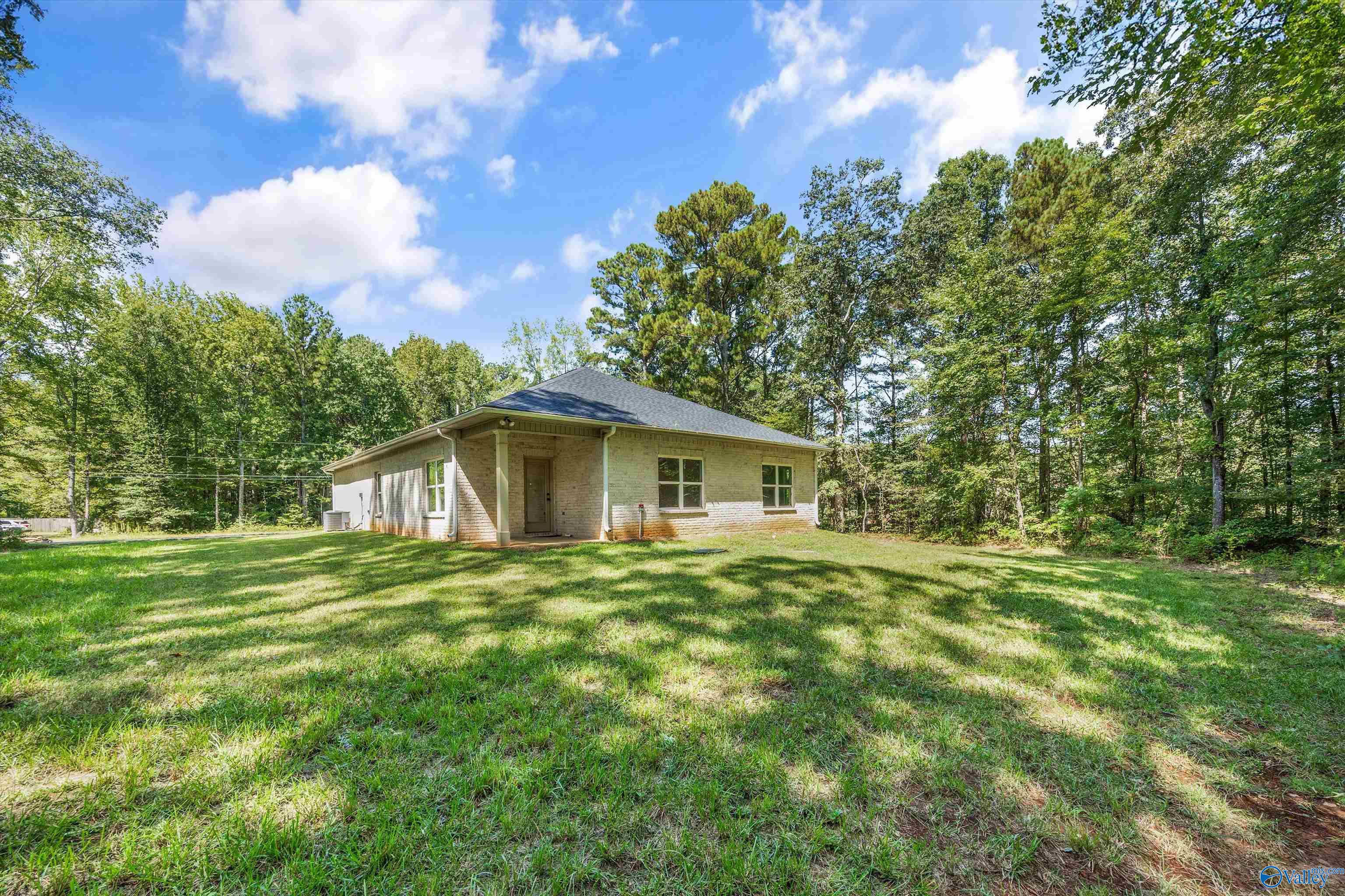 207 Dawn Drive