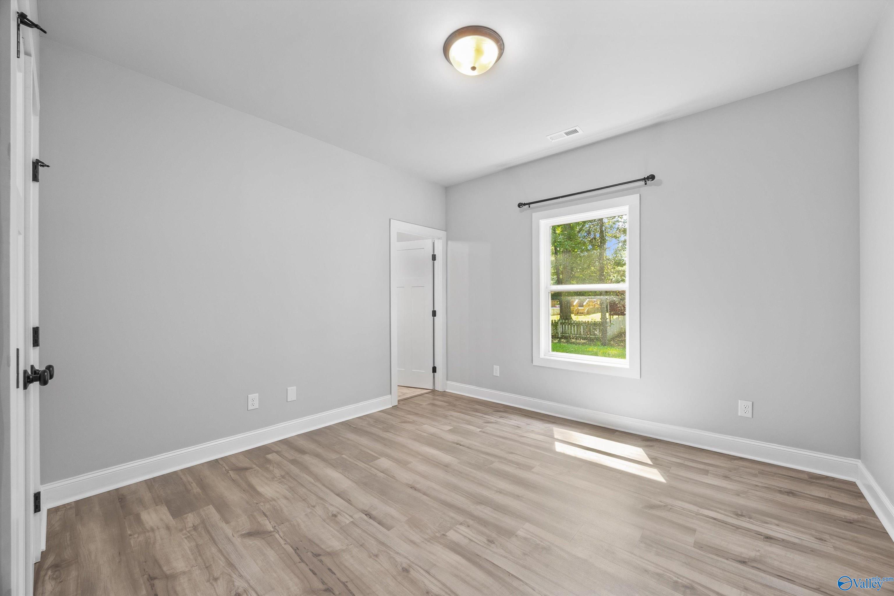 207 Dawn Drive