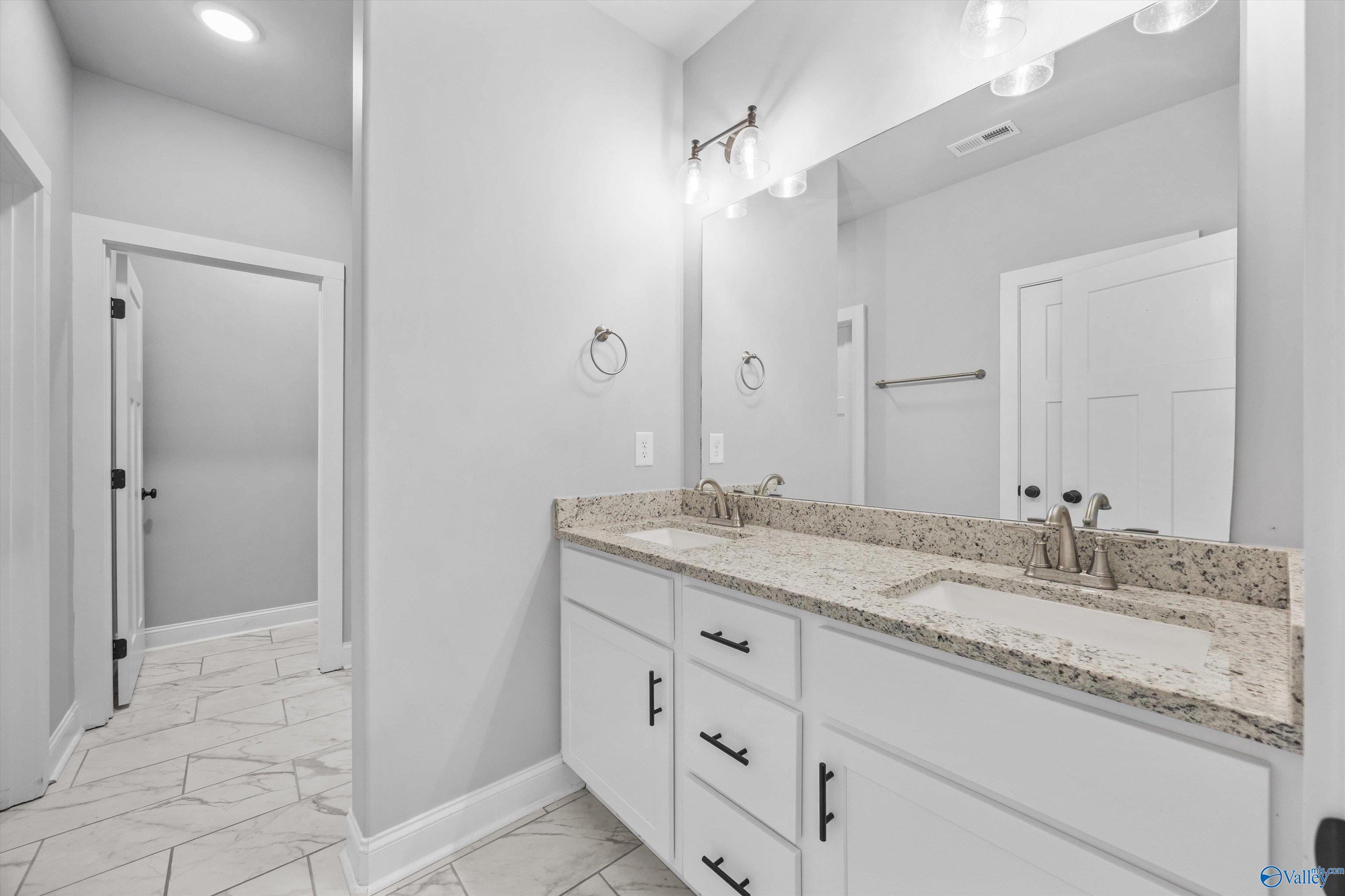 207 Dawn Drive