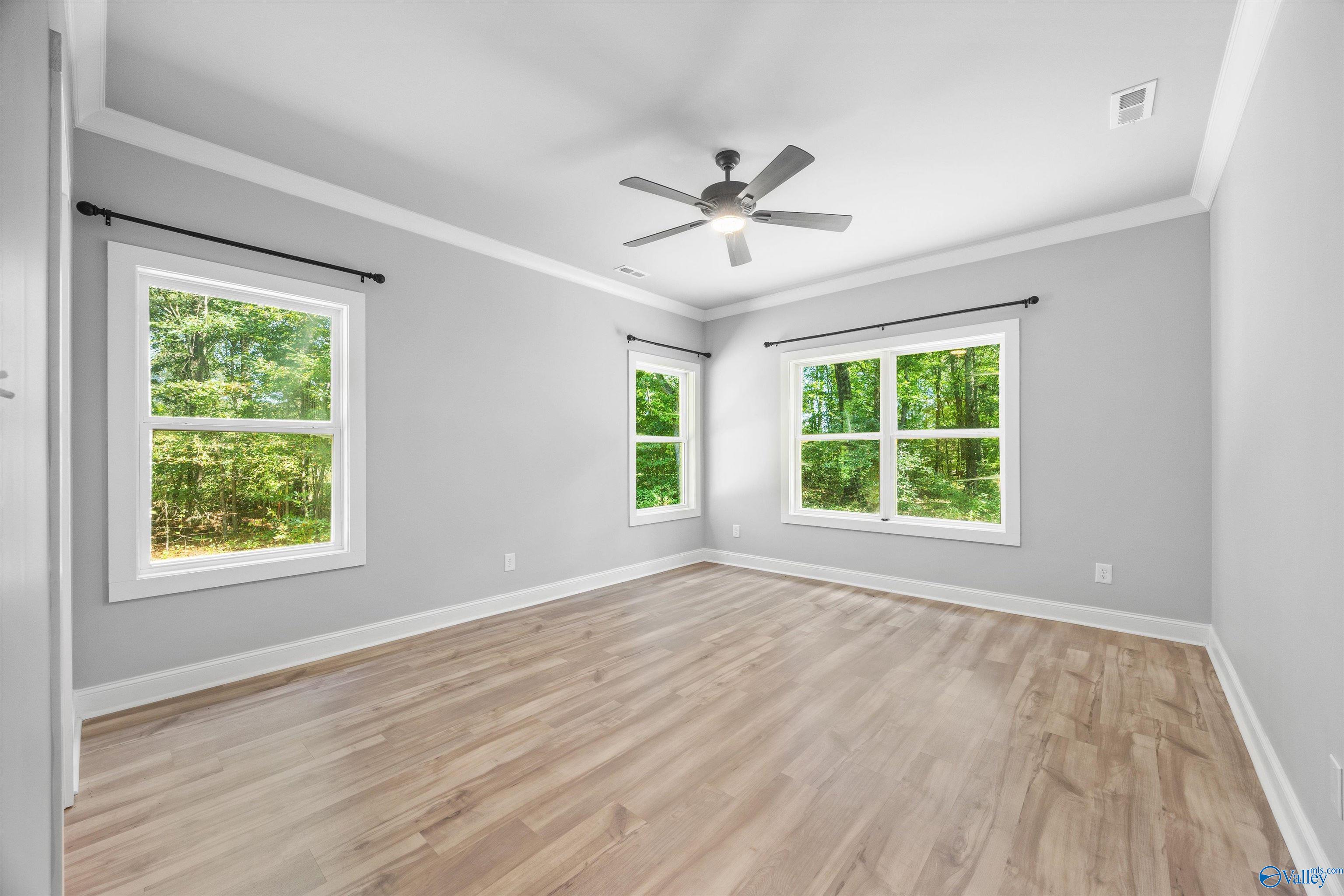 207 Dawn Drive