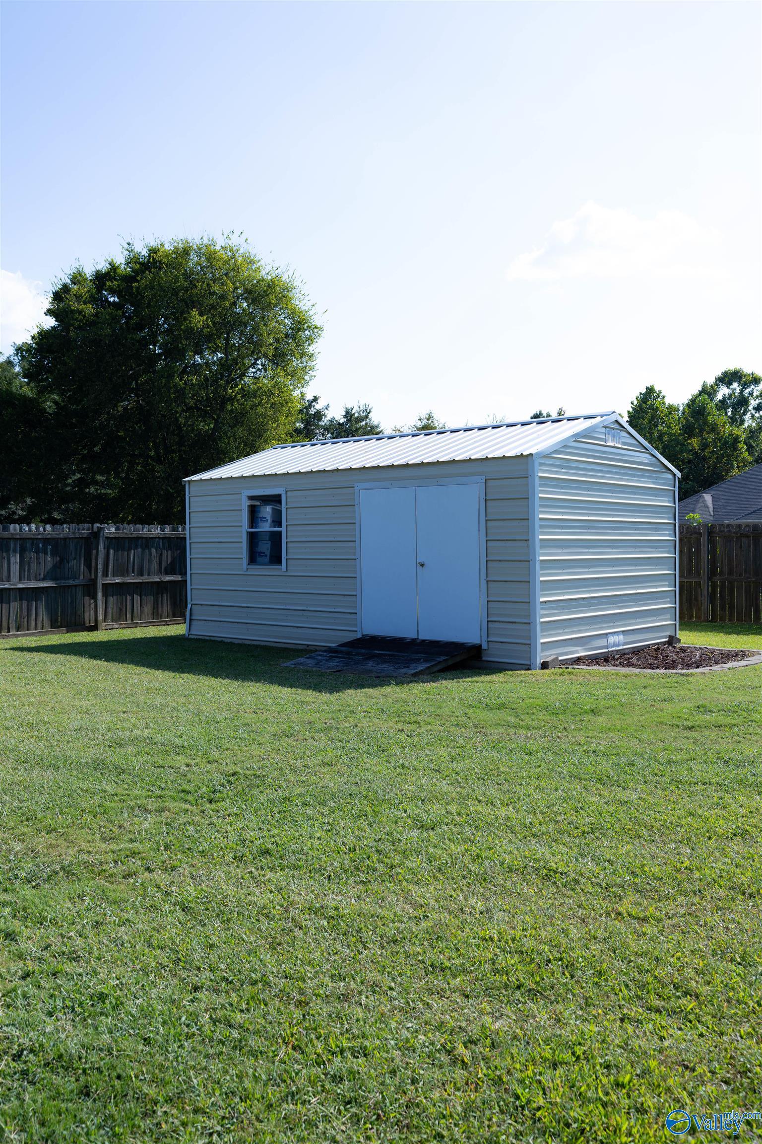 206 Harlans Circle