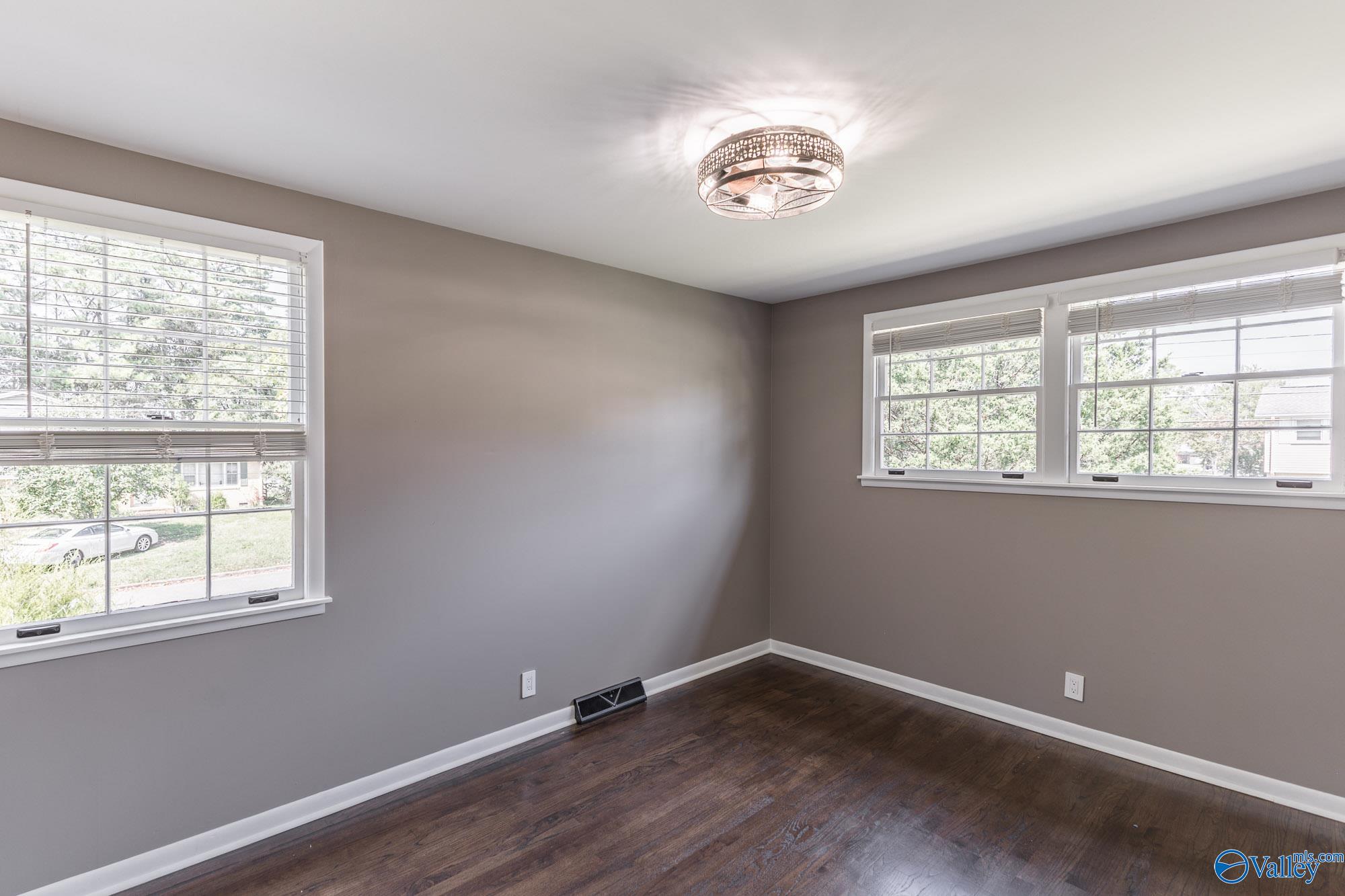 301 Belvidere Road SE
