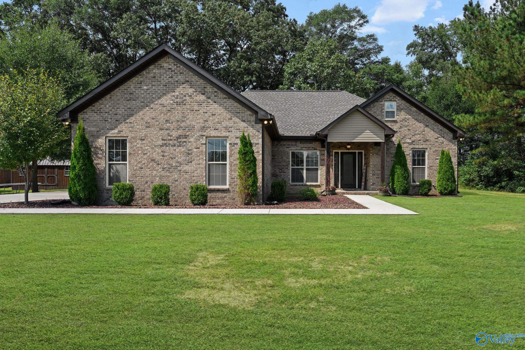 608 County Road 487