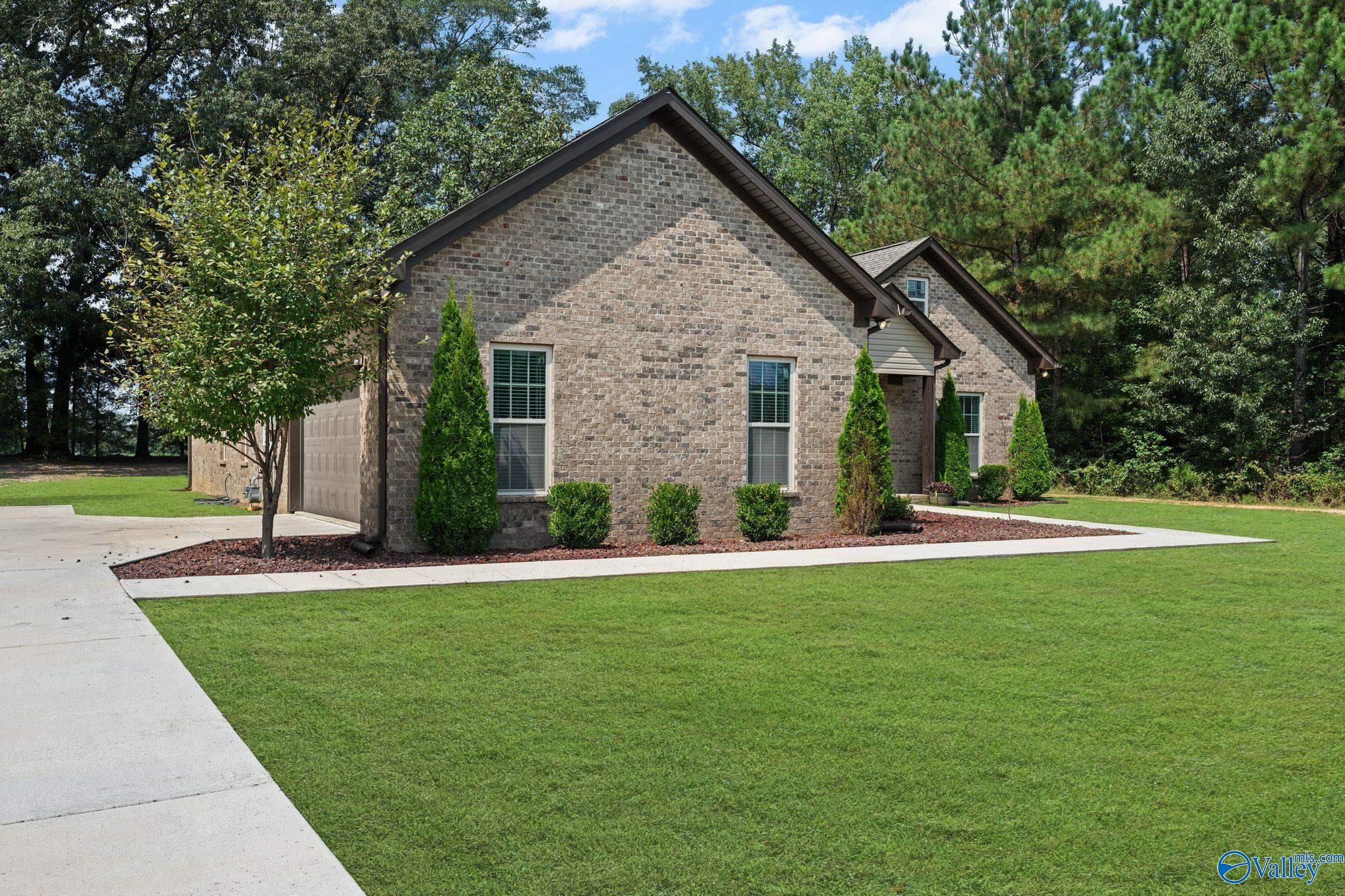 608 County Road 487