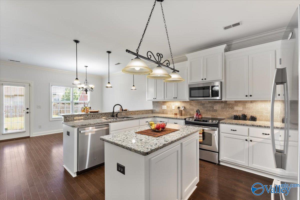 6709 Station View Drive