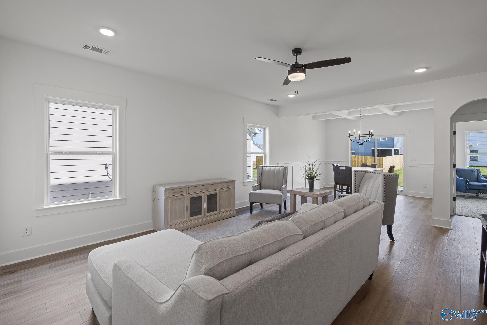 3313 Weavers Lane