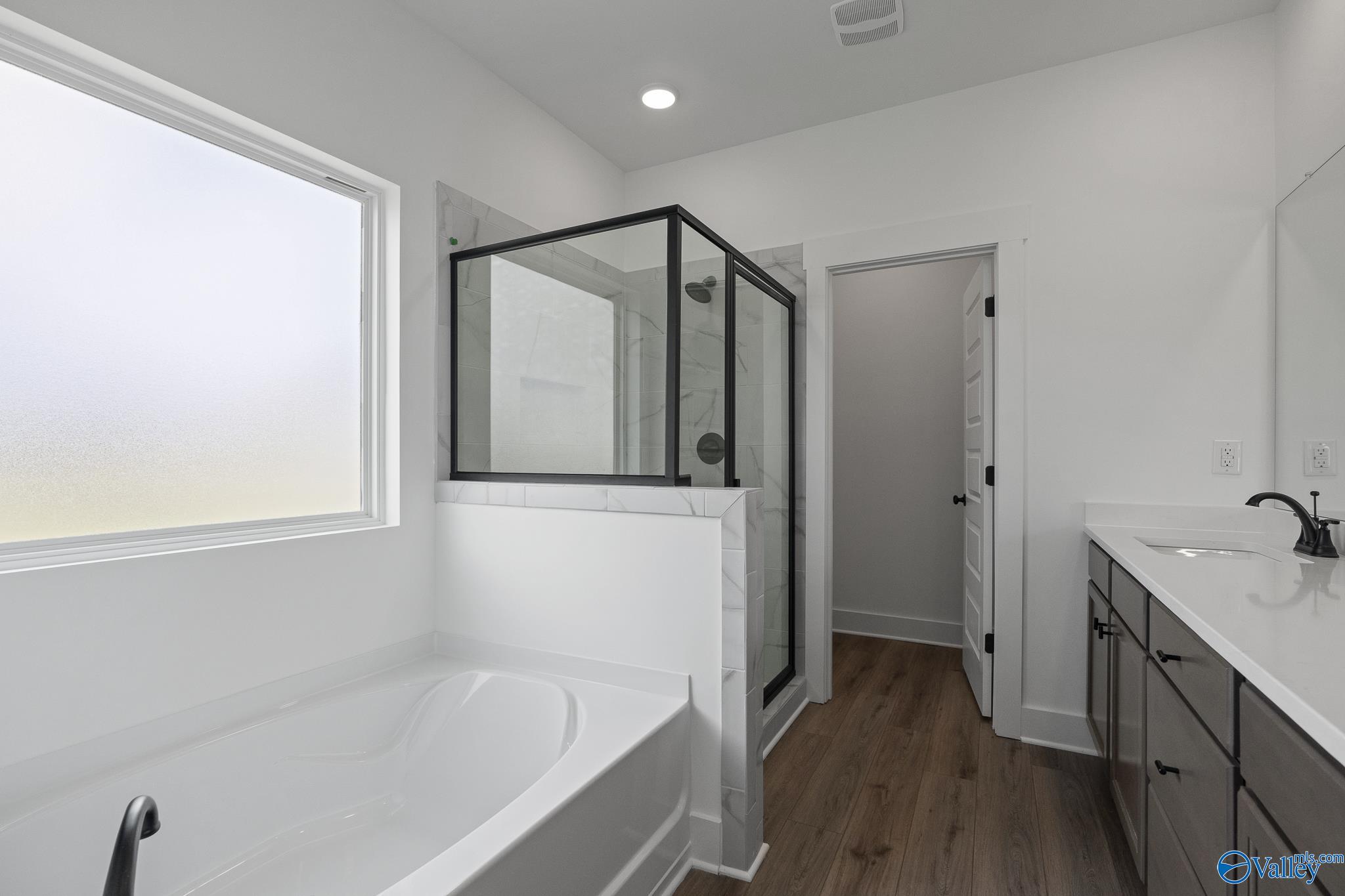 3313 Weavers Lane
