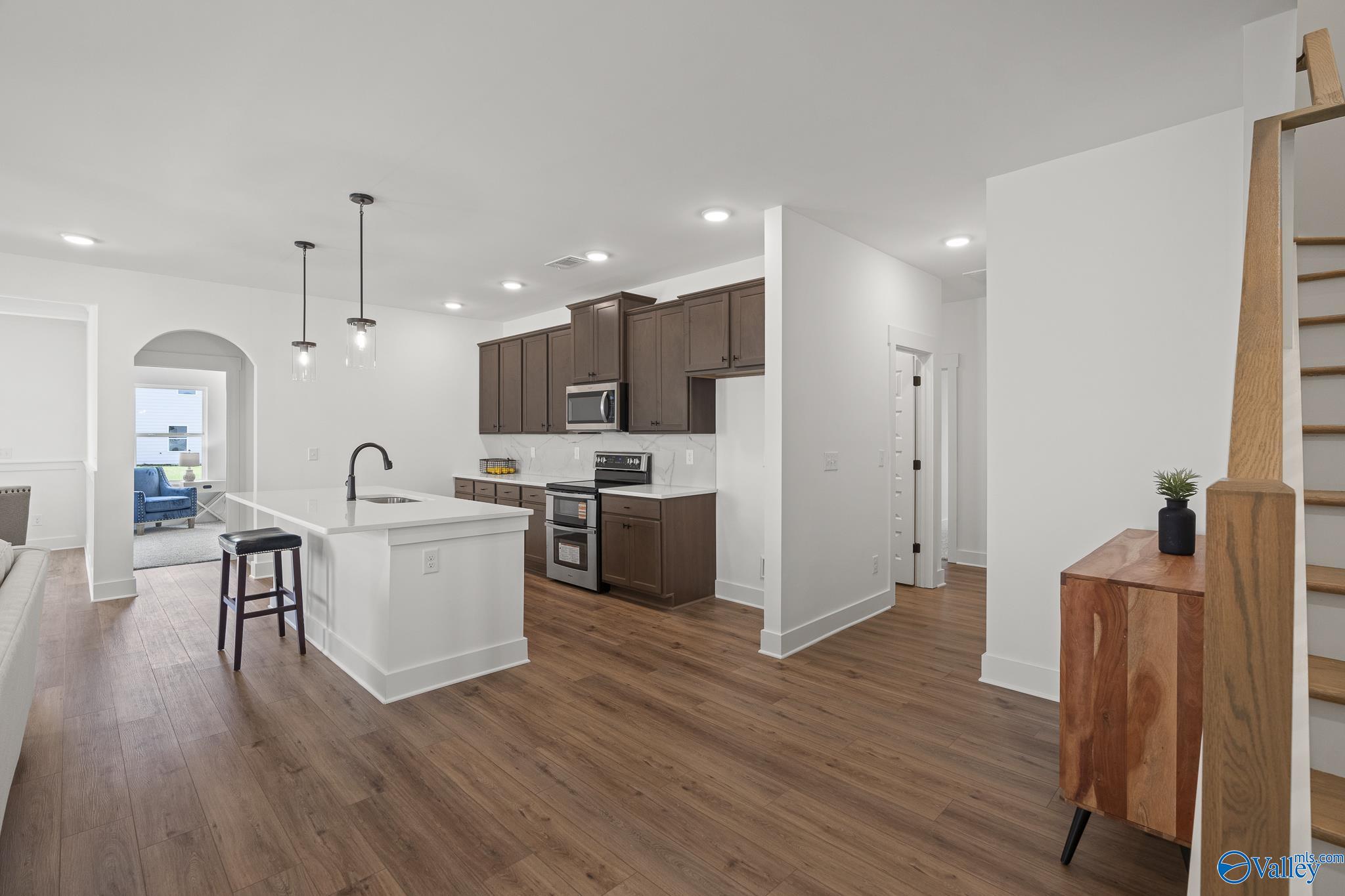 3313 Weavers Lane