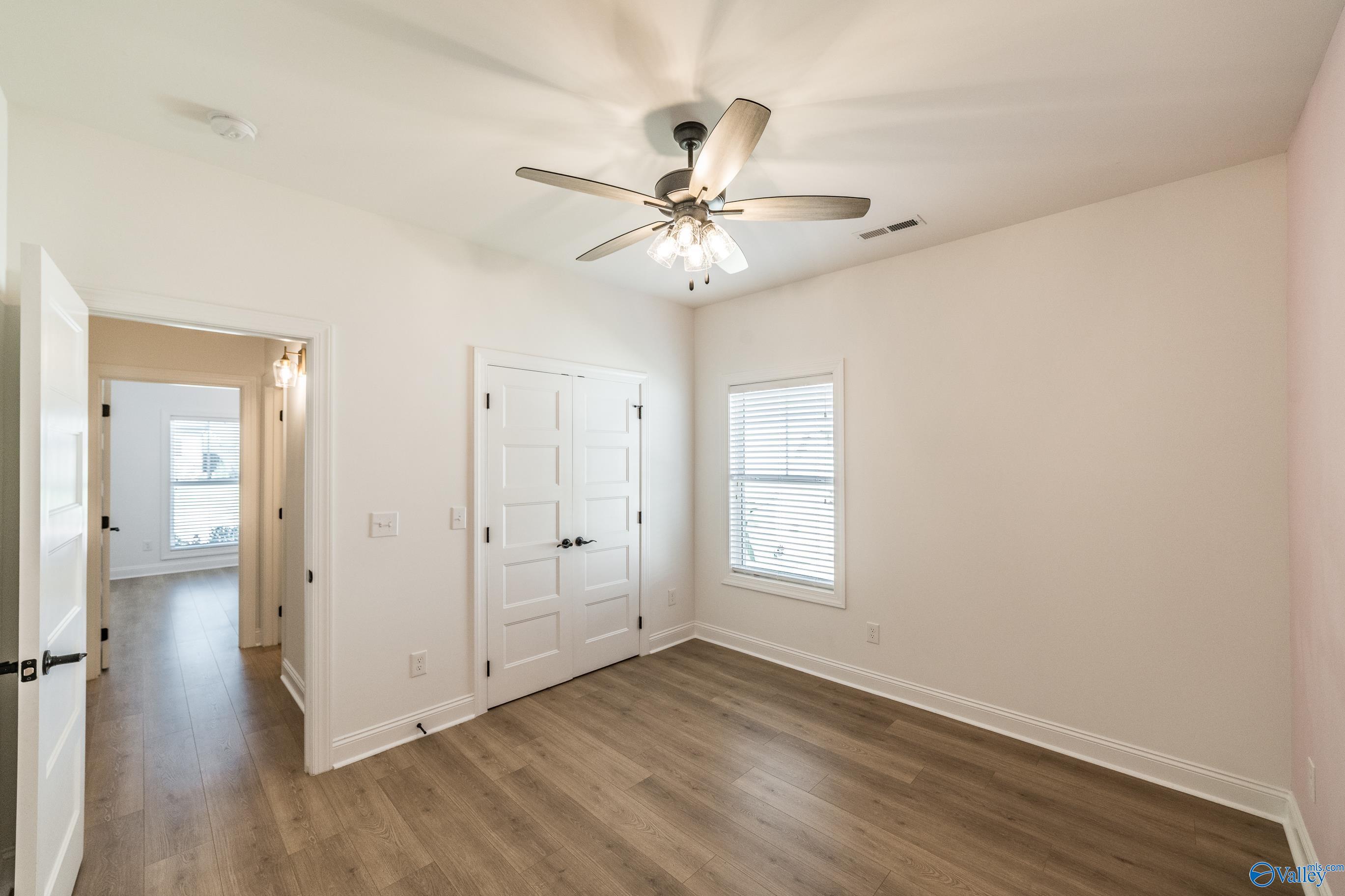 11 Hidden Grove Circle SW