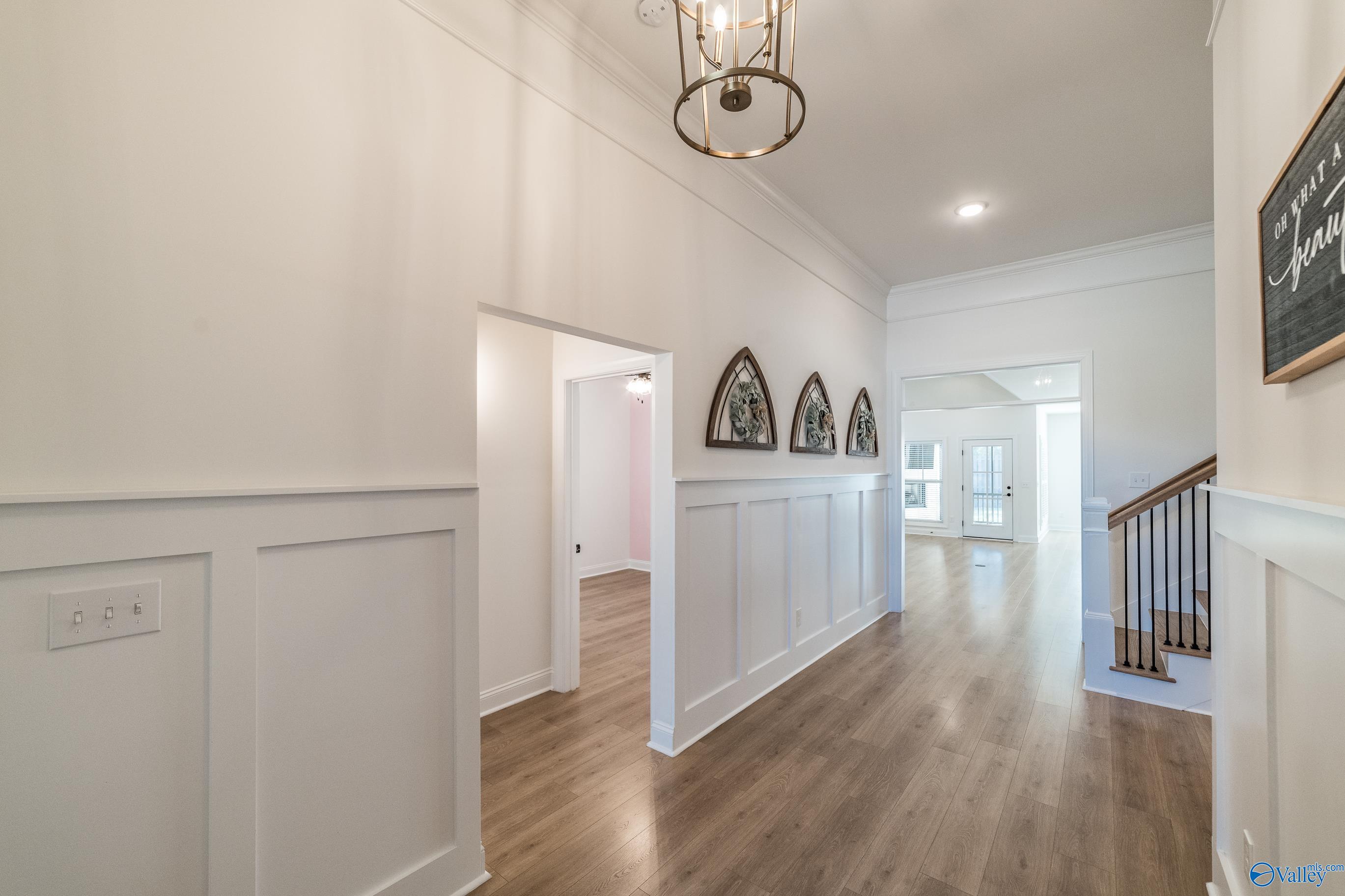 11 Hidden Grove Circle SW