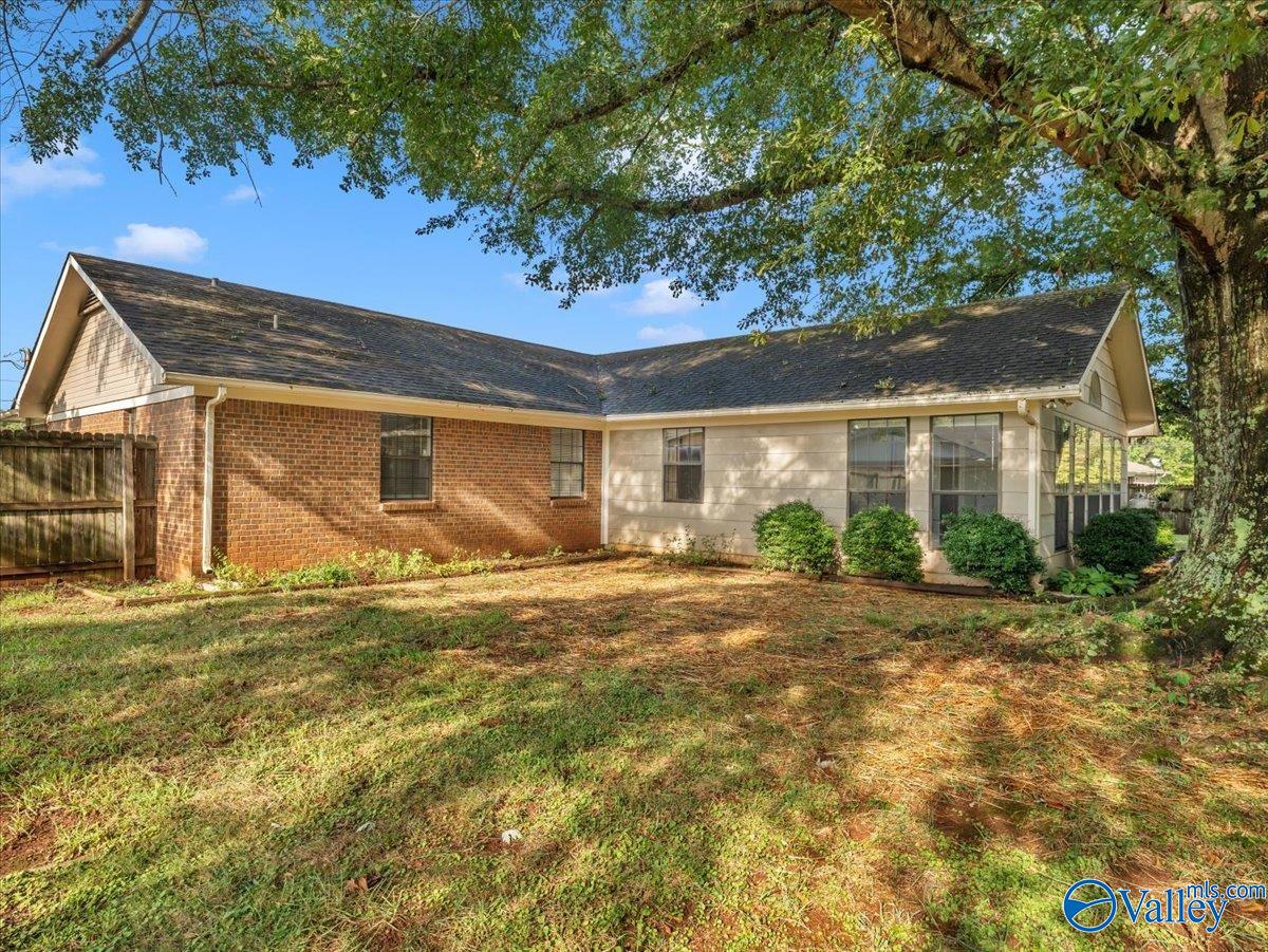 102 Shelburne Circle