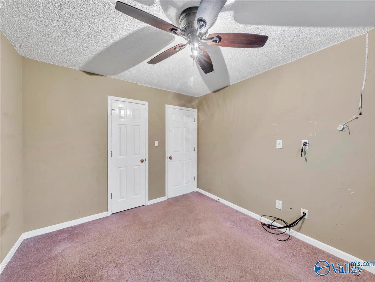 102 Shelburne Circle