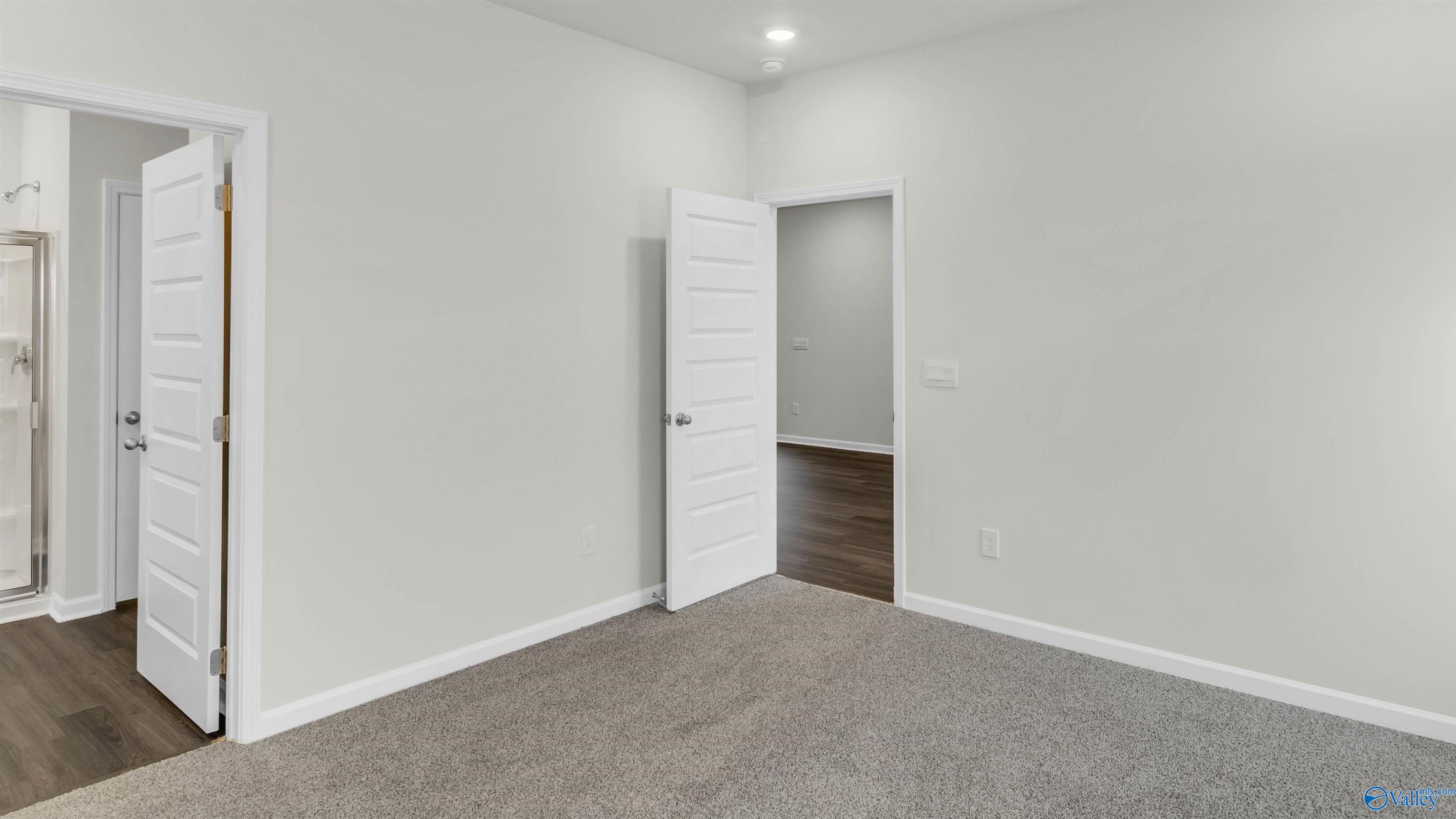 3428 Cool Springs Avenue SW