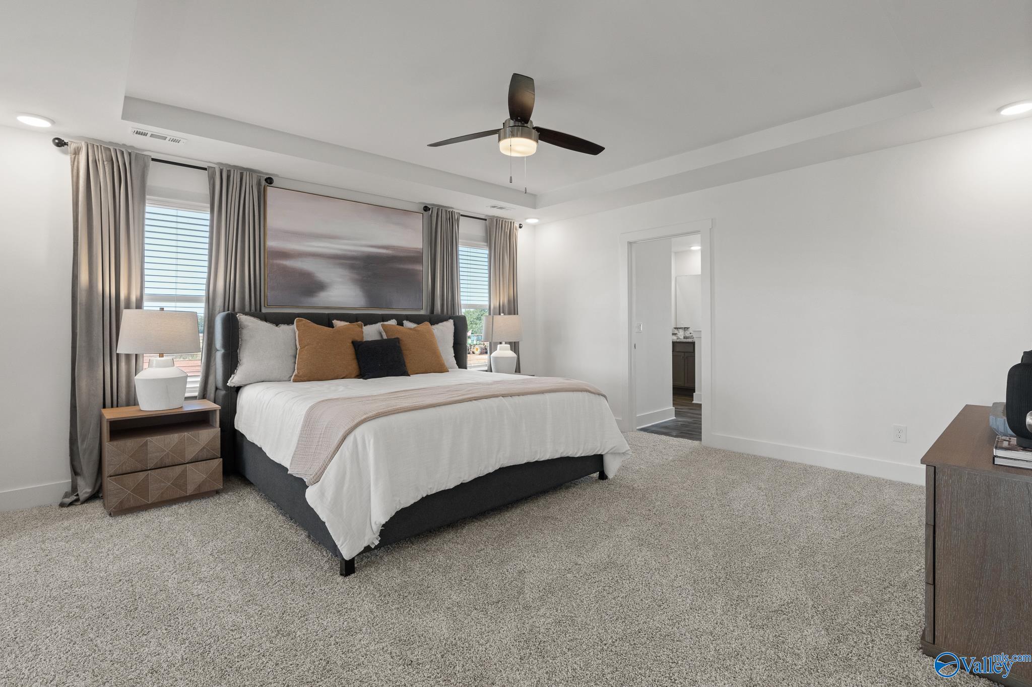 12445 NW Sun Ray Circle