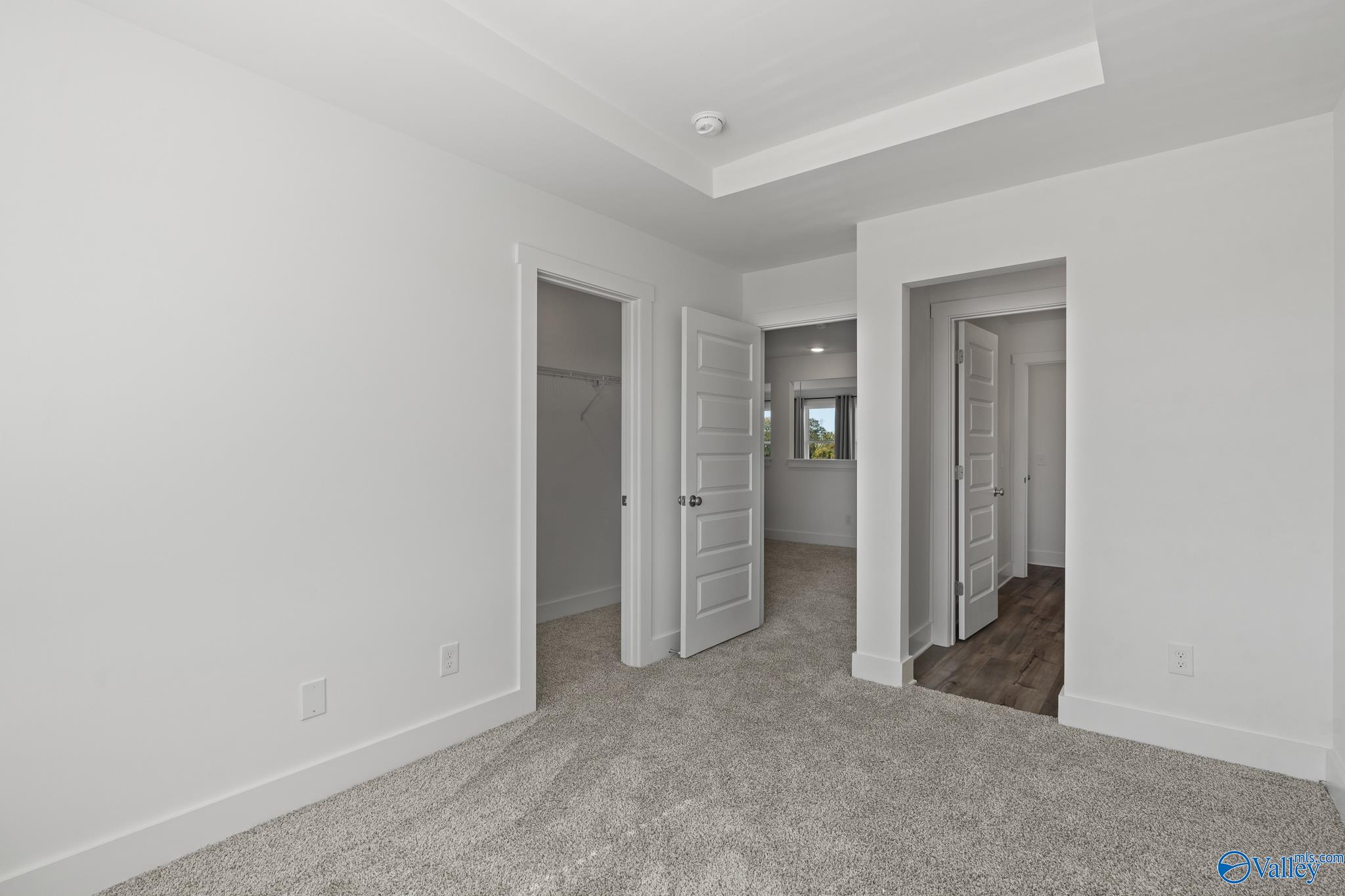 12445 NW Sun Ray Circle