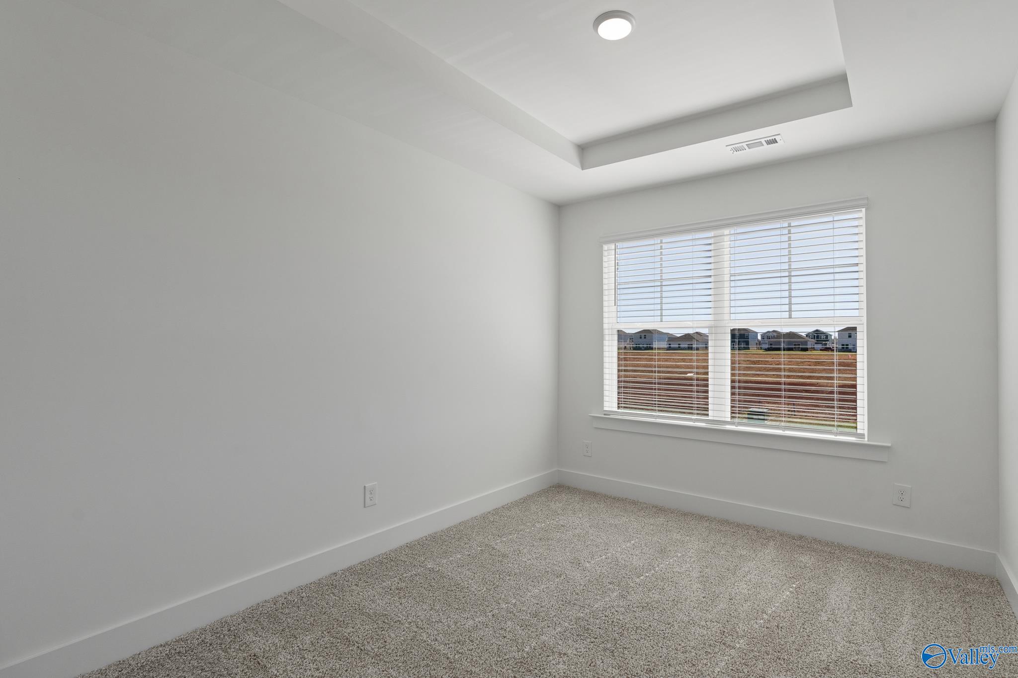 12445 NW Sun Ray Circle